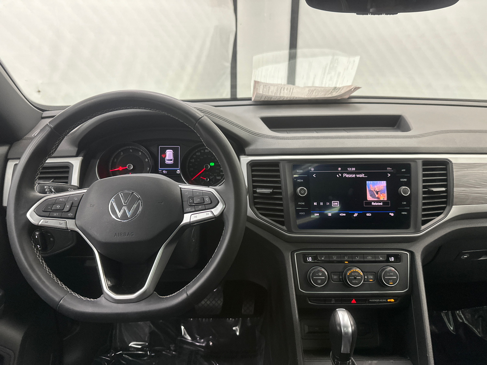 2021 Volkswagen Atlas Cross Sport 2.0T SE w/Technology 26