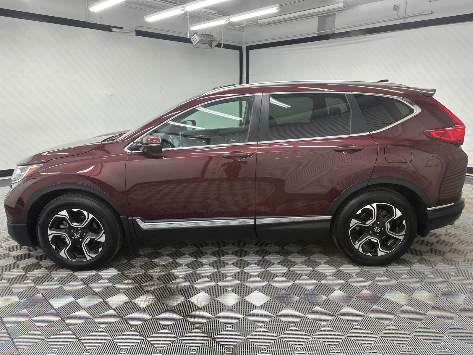 2017 Honda CR-V Touring 2