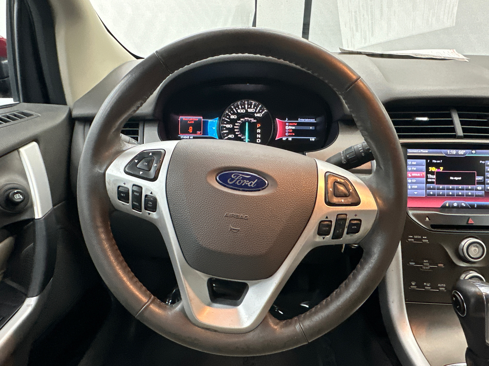 2013 Ford Edge SEL 26