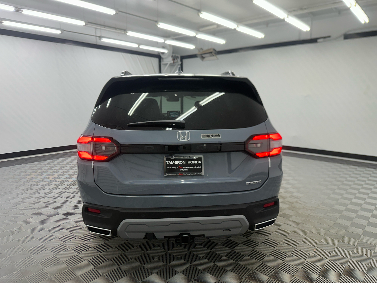 2025 Honda Pilot Touring 4