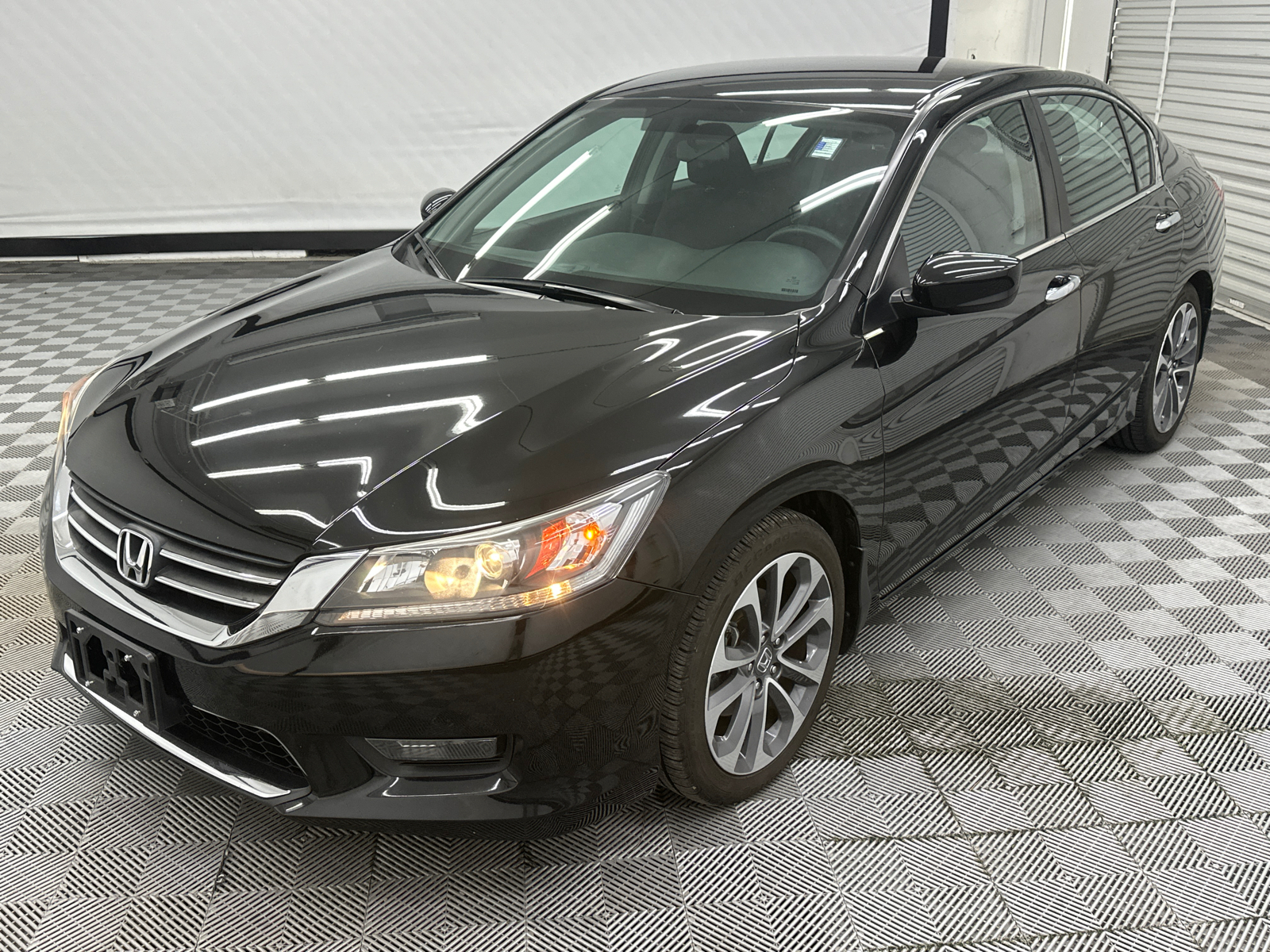 2015 Honda Accord Sport 1