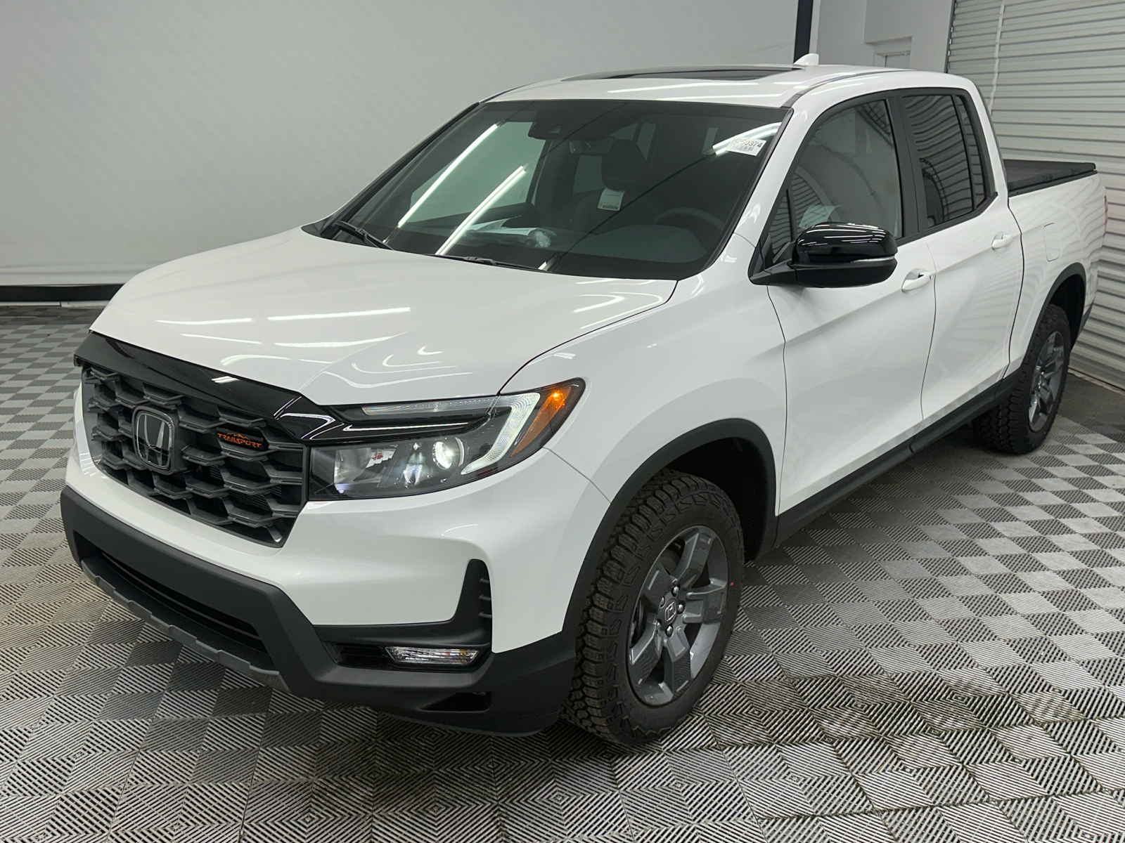 2025 Honda Ridgeline TrailSport 1