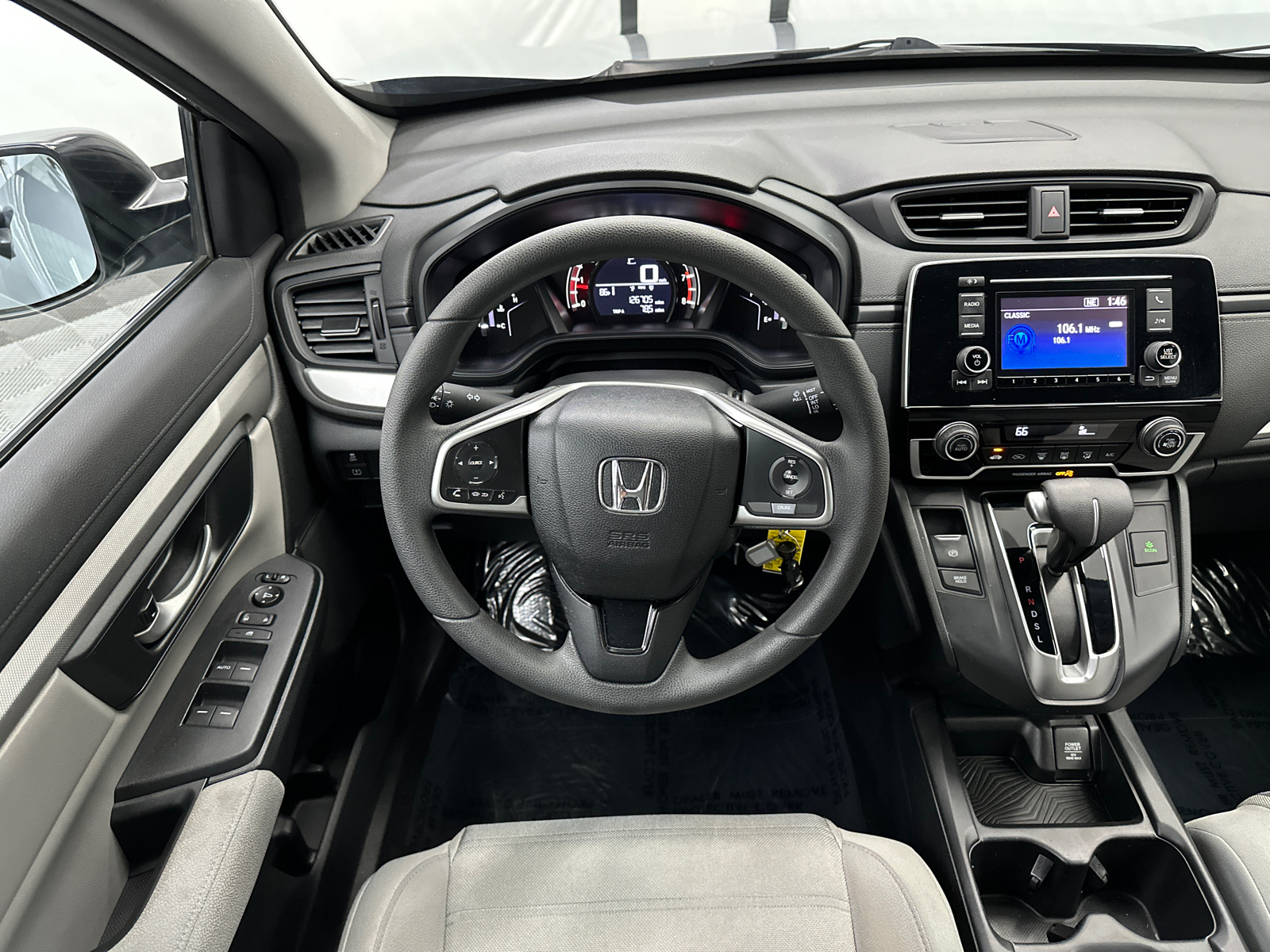 2017 Honda CR-V LX 22