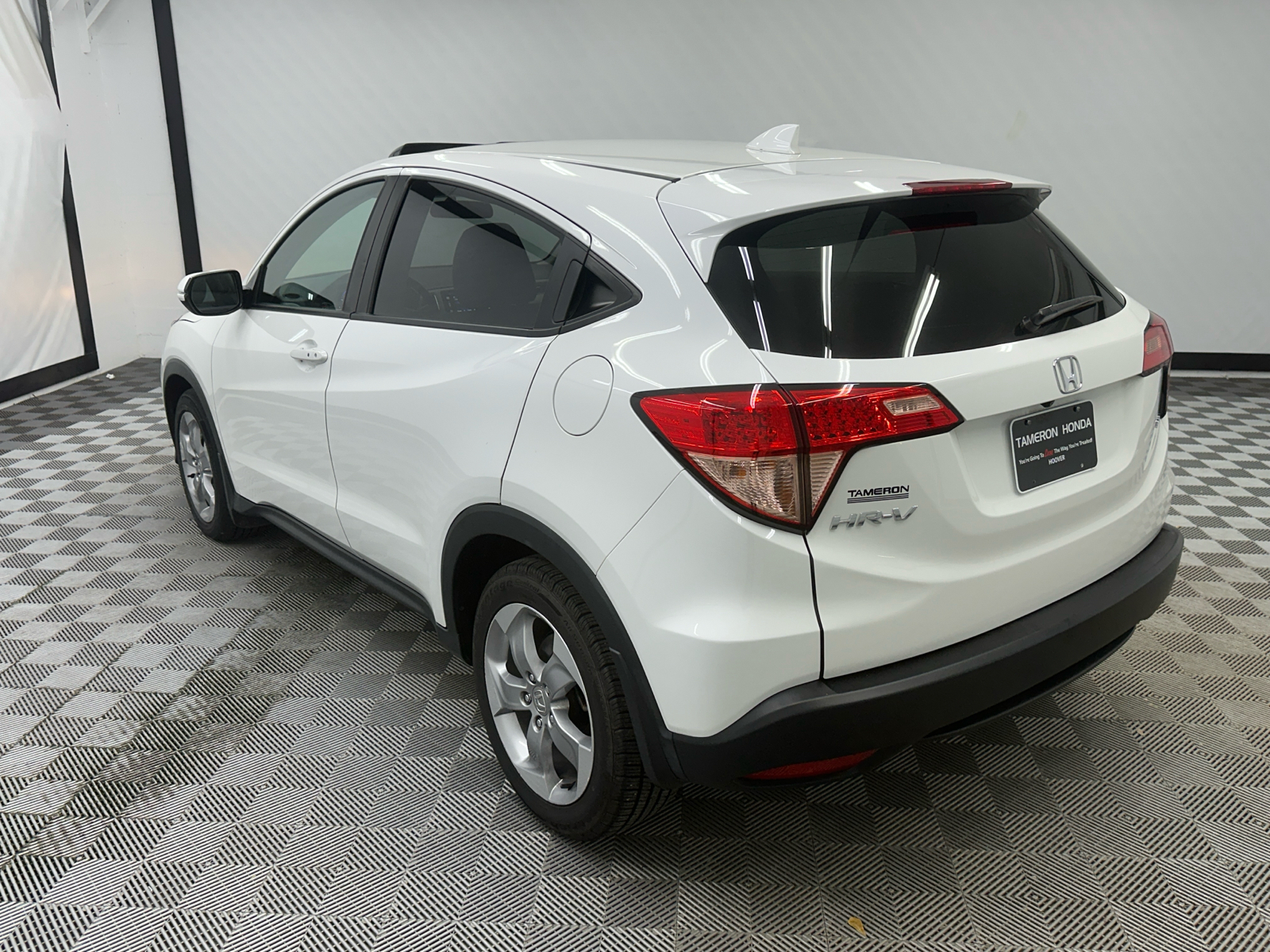 2017 Honda HR-V EX 3