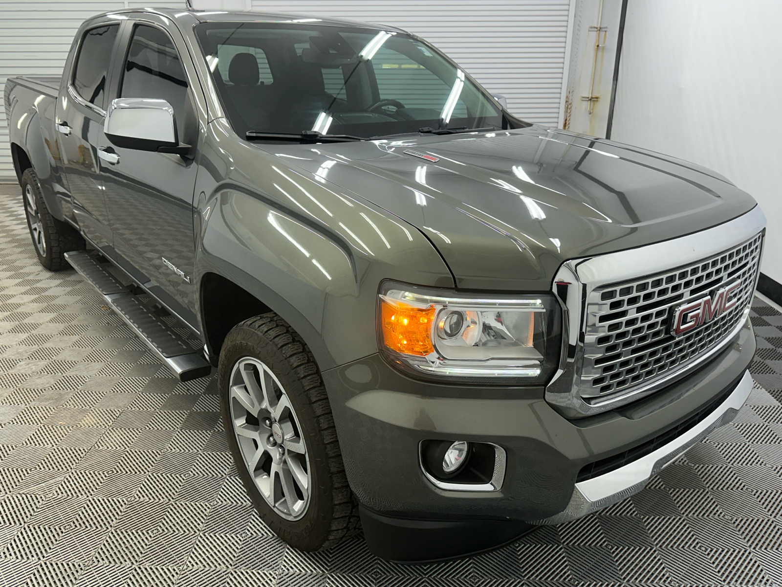 2018 GMC Canyon Denali 7