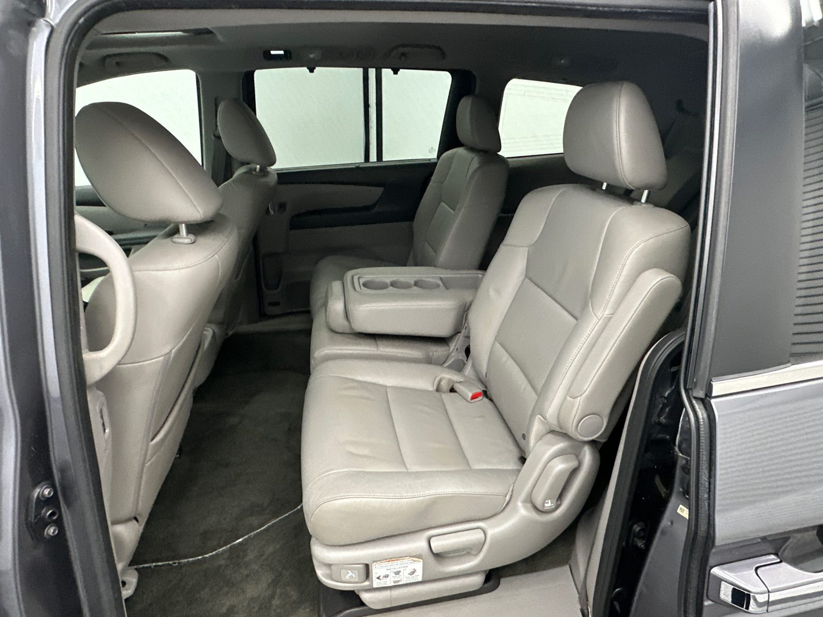 2016 Honda Odyssey EX-L 23