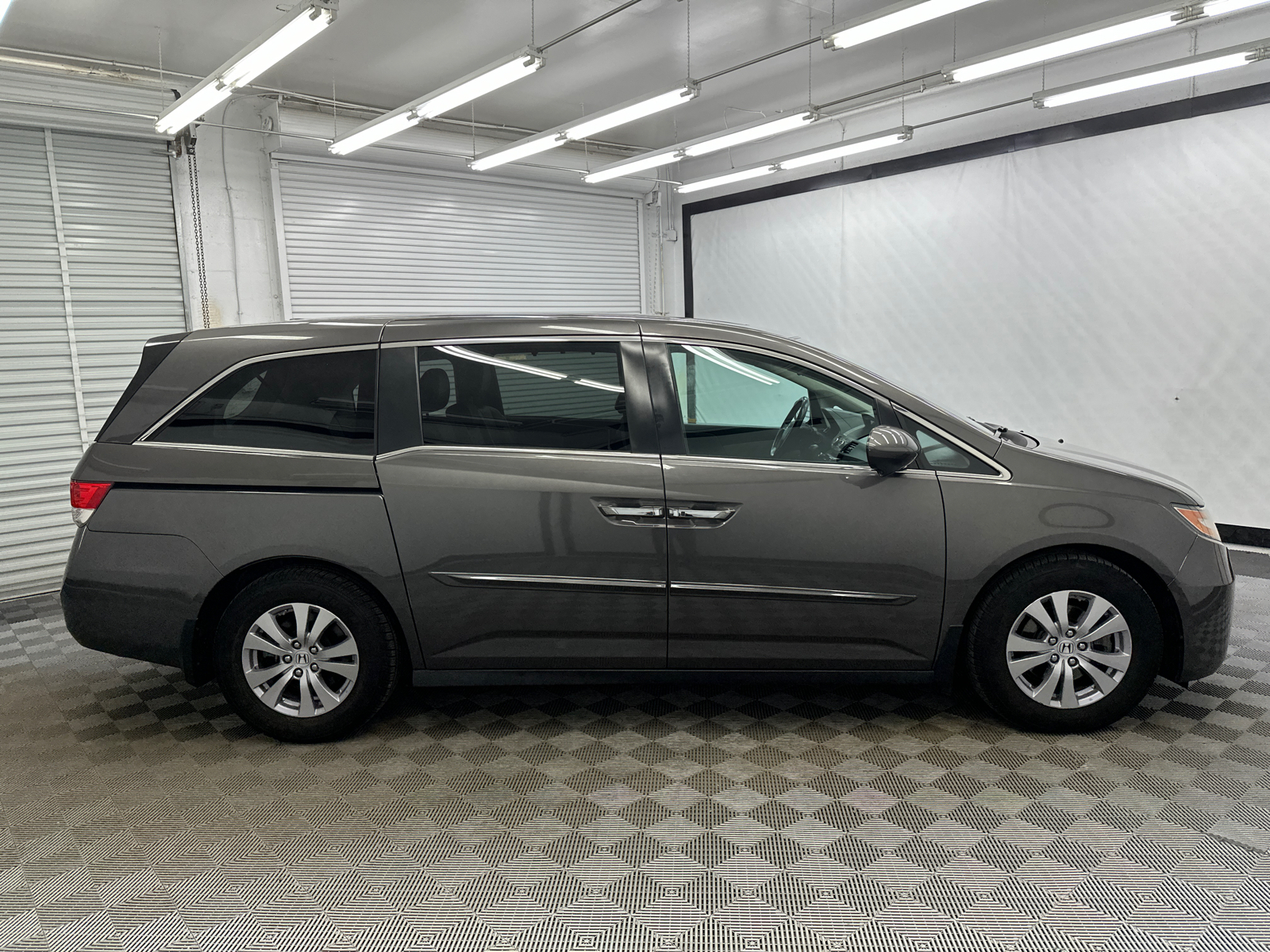 2015 Honda Odyssey EX-L 6