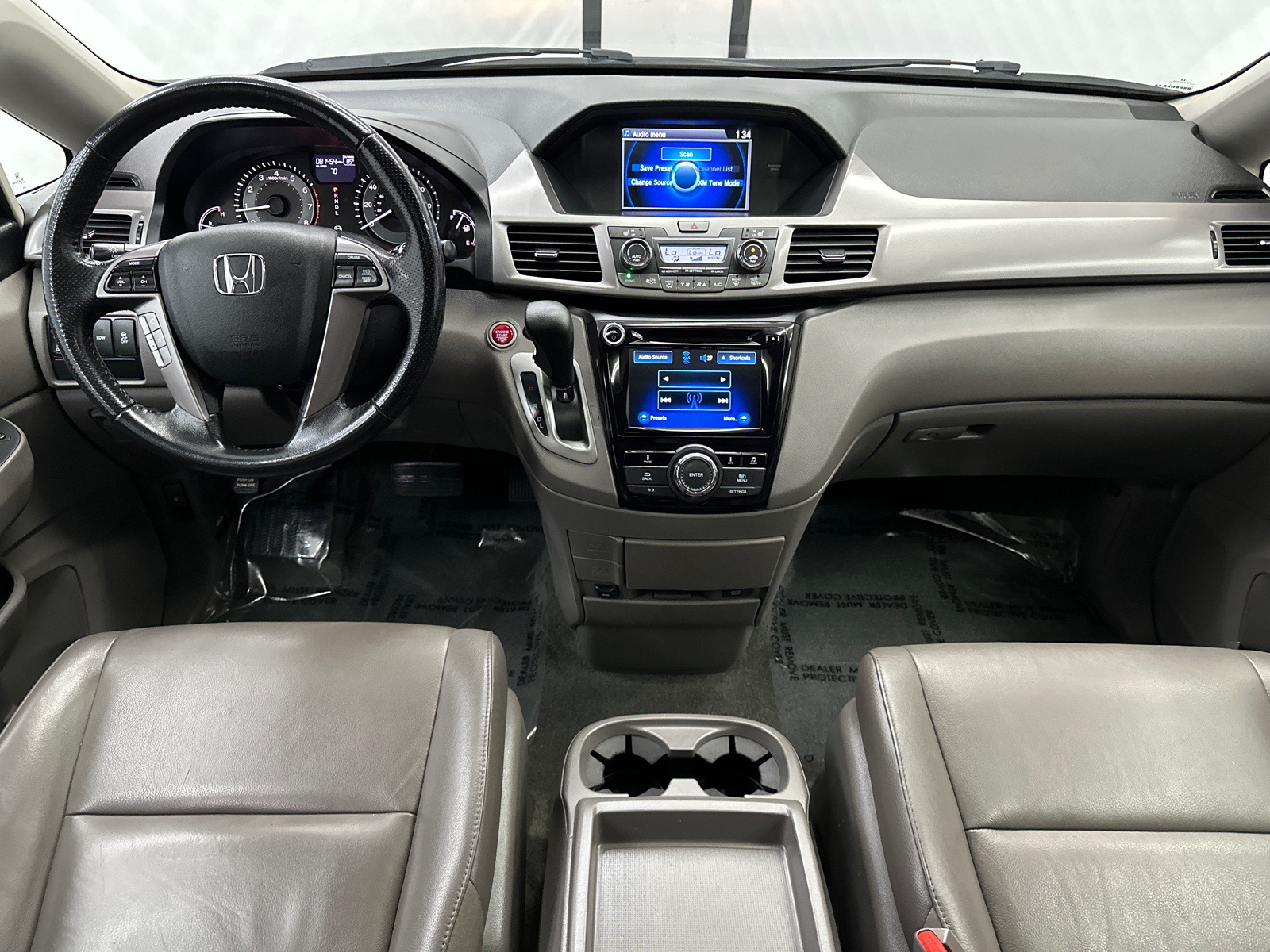 2015 Honda Odyssey EX-L 26