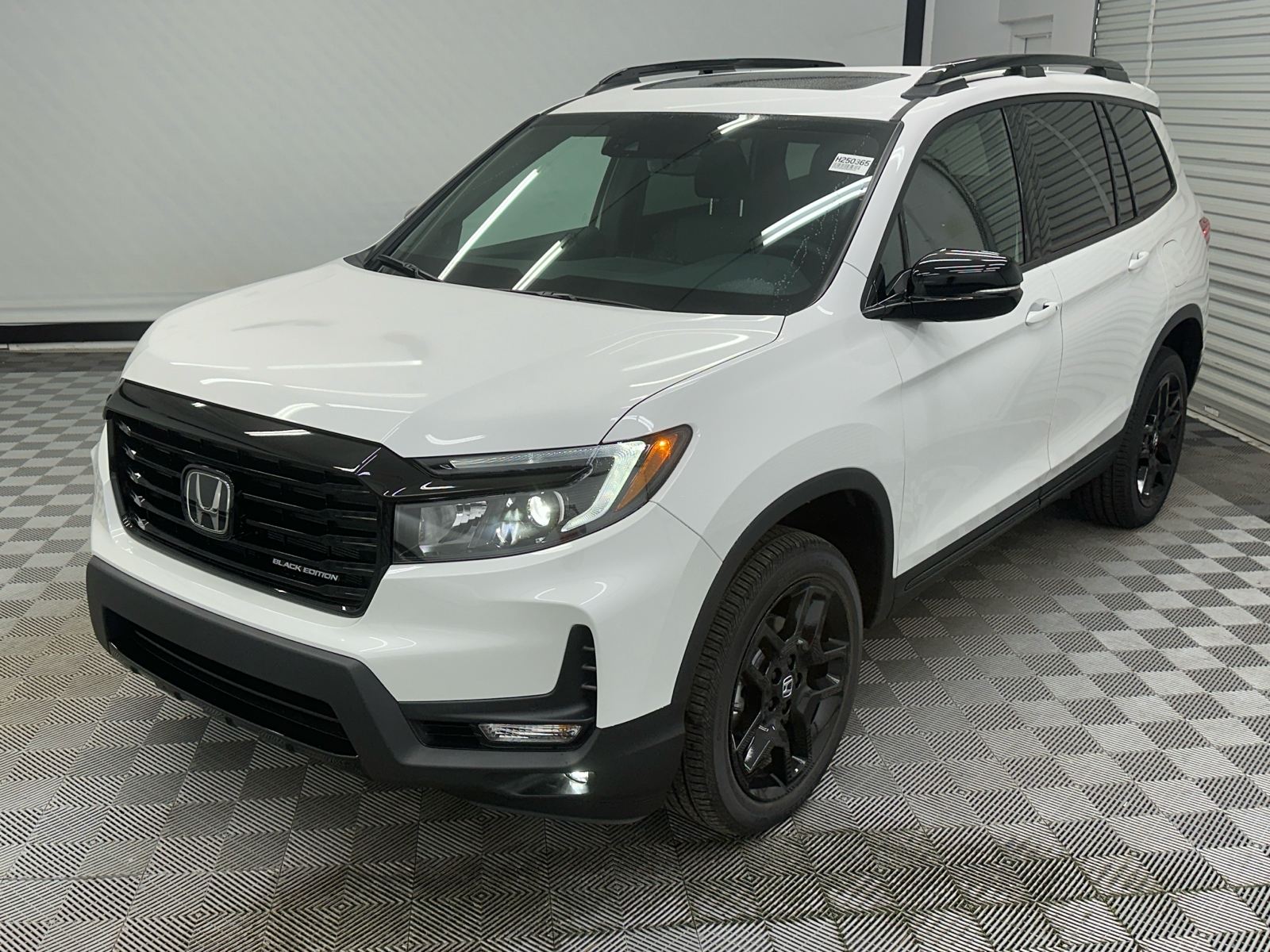 2025 Honda Passport Black Edition 1