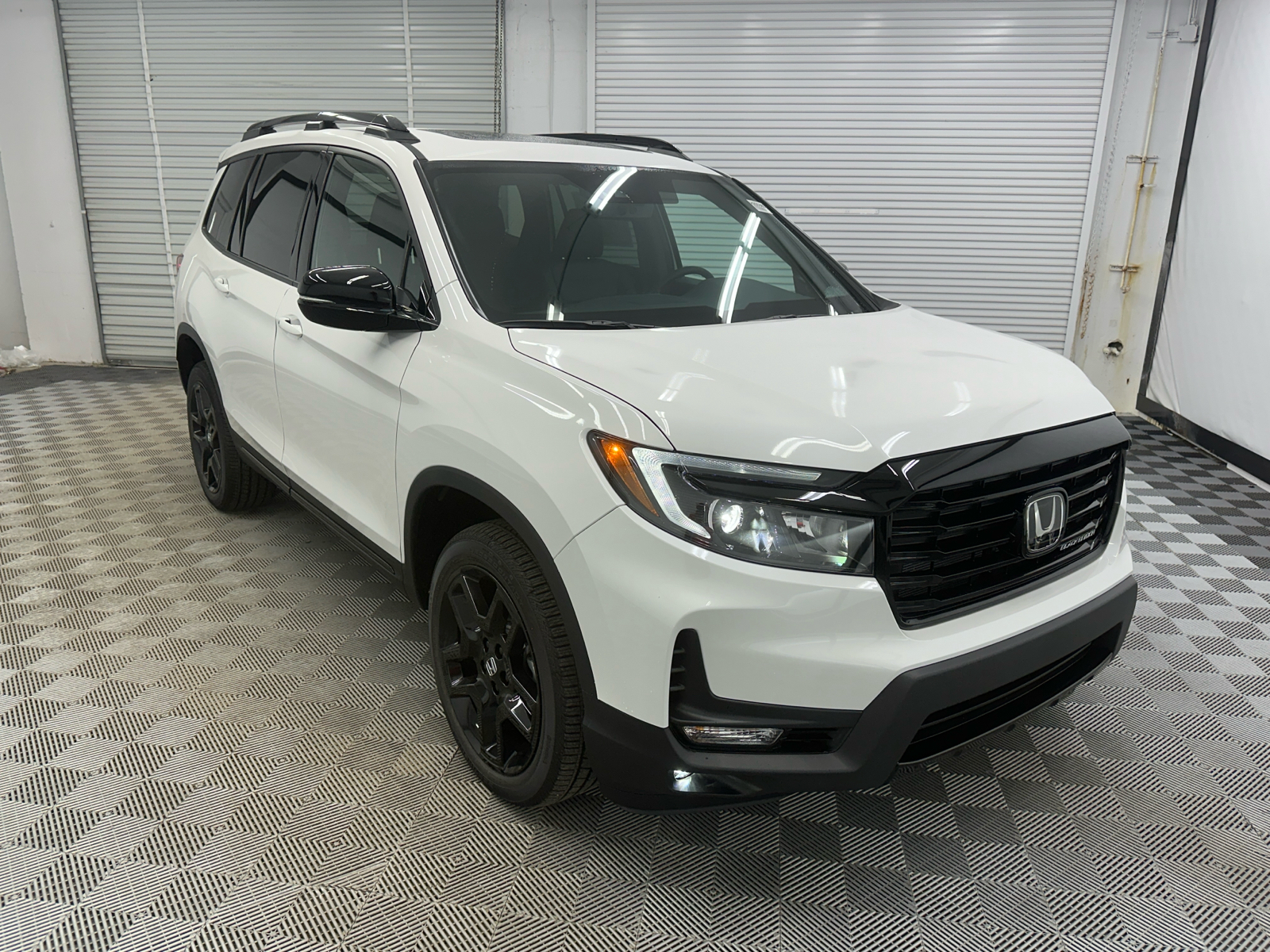 2025 Honda Passport Black Edition 7