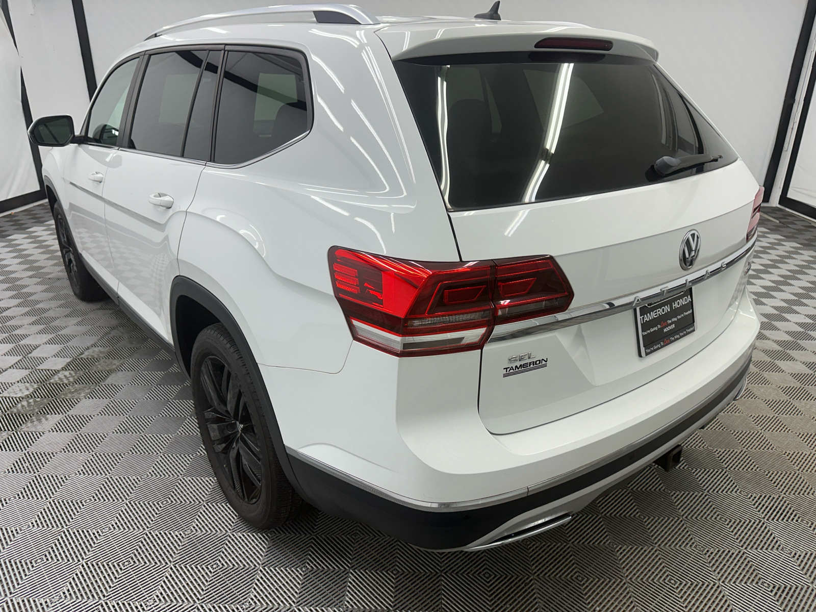 2018 Volkswagen Atlas SEL 3