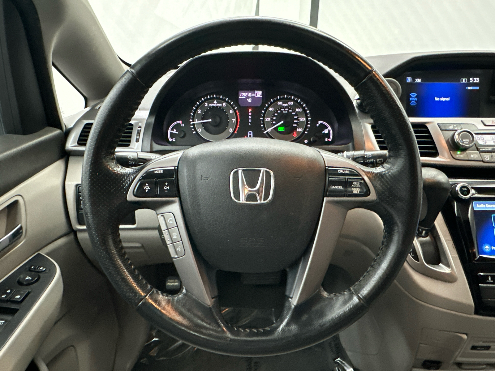 2014 Honda Odyssey EX-L 28