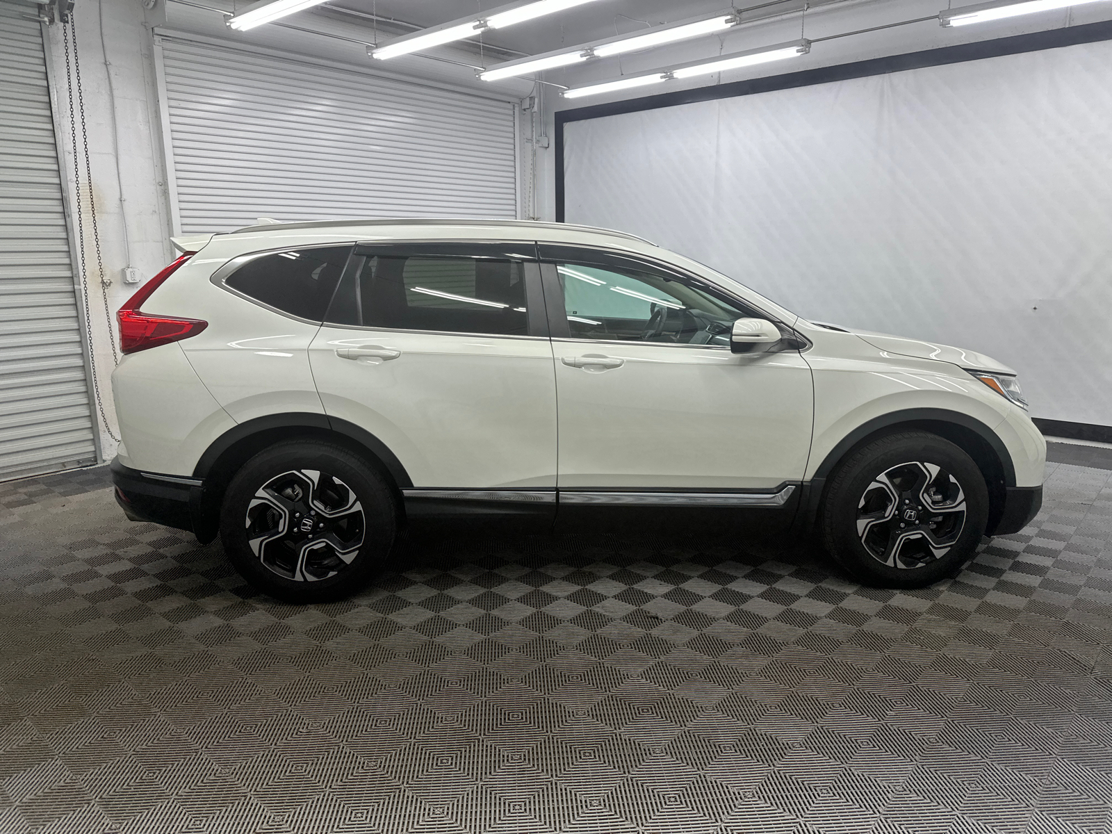 2017 Honda CR-V Touring 6