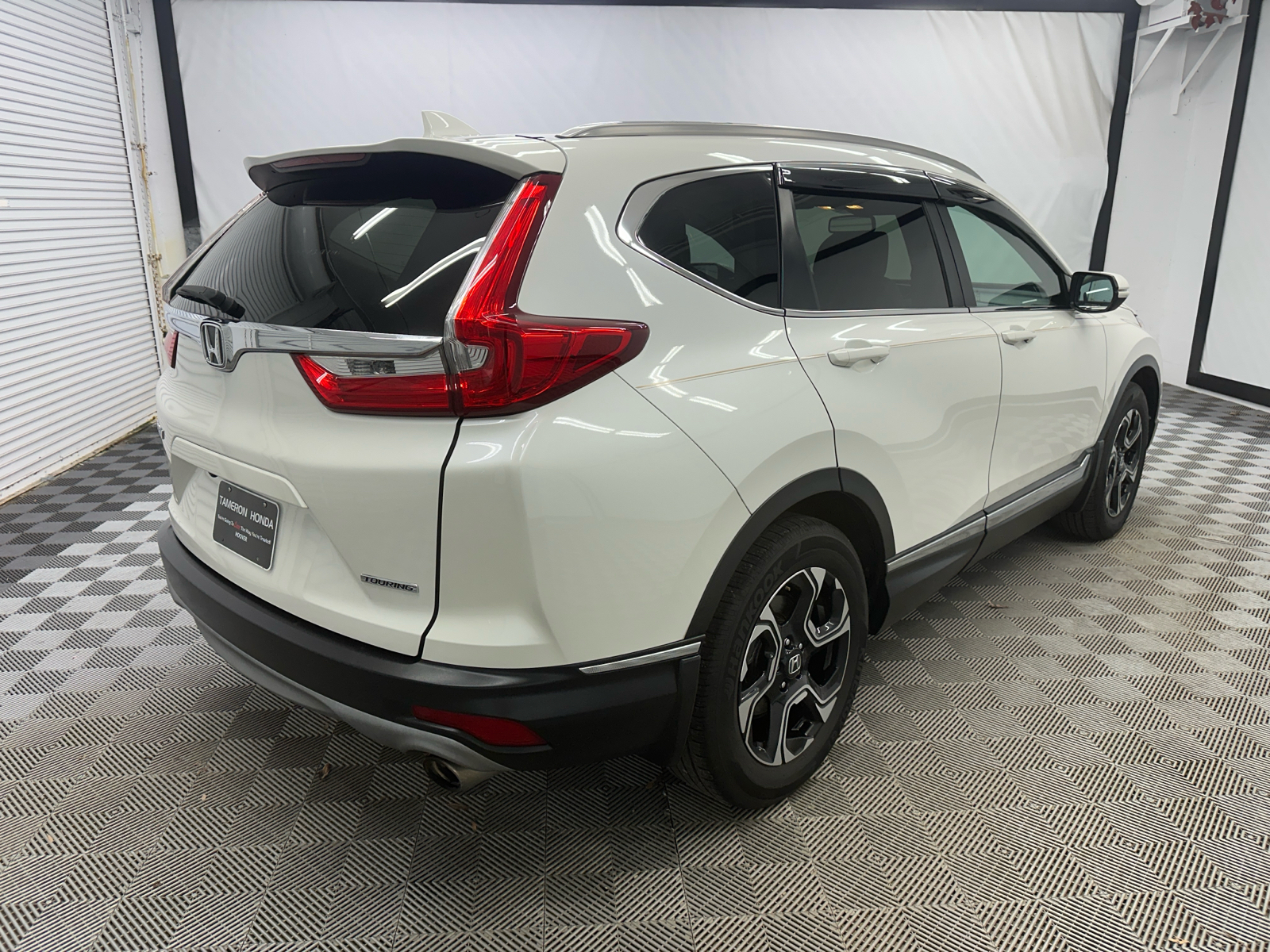 2017 Honda CR-V Touring 42