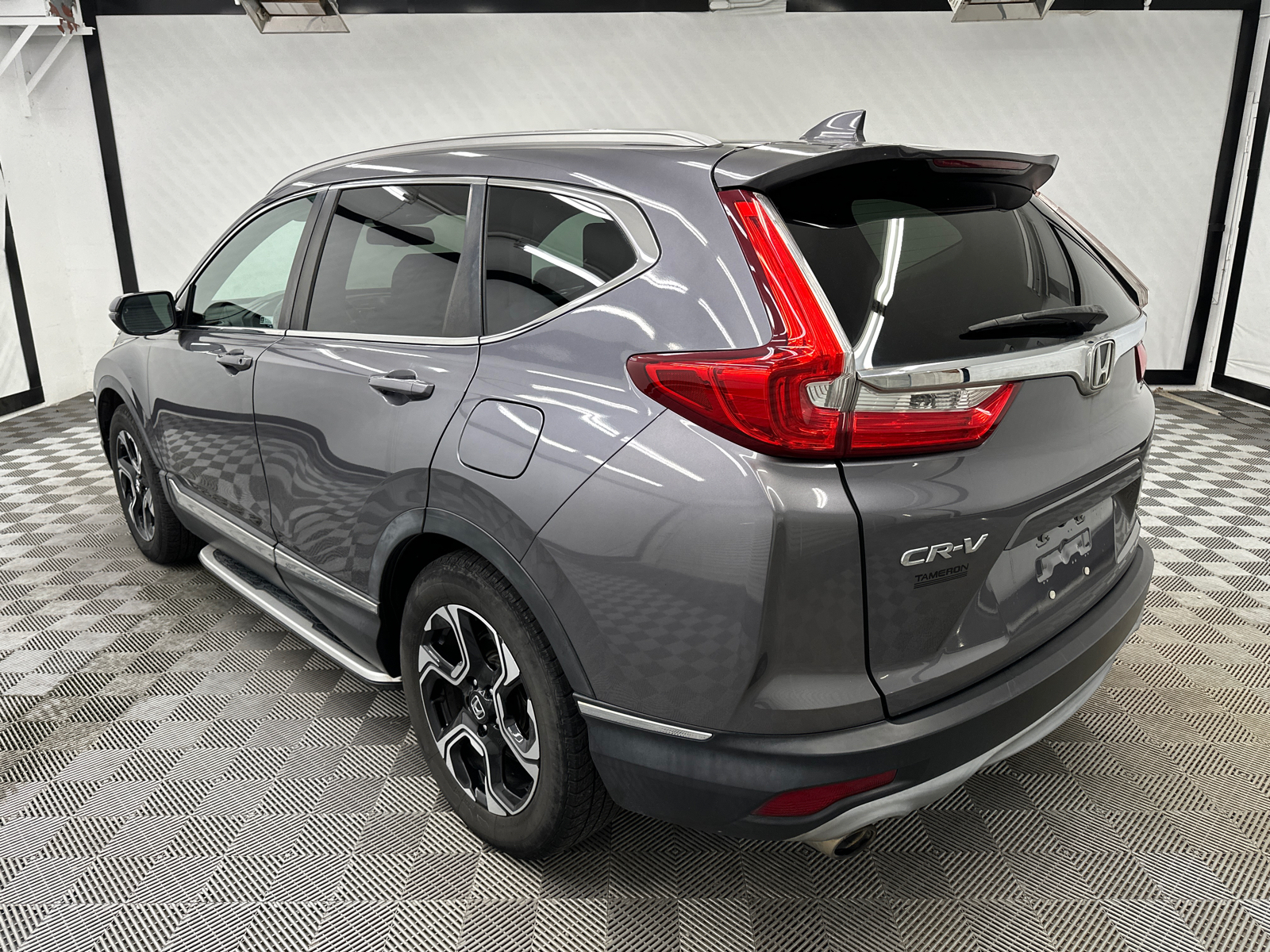 2018 Honda CR-V Touring 3