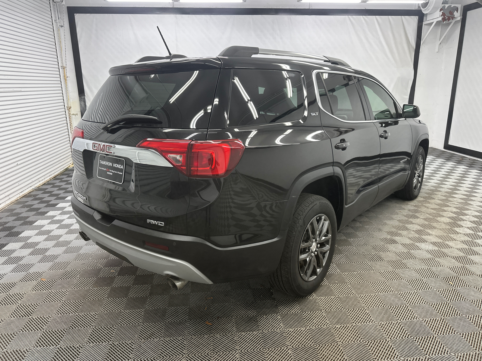 2018 GMC Acadia SLT-1 5