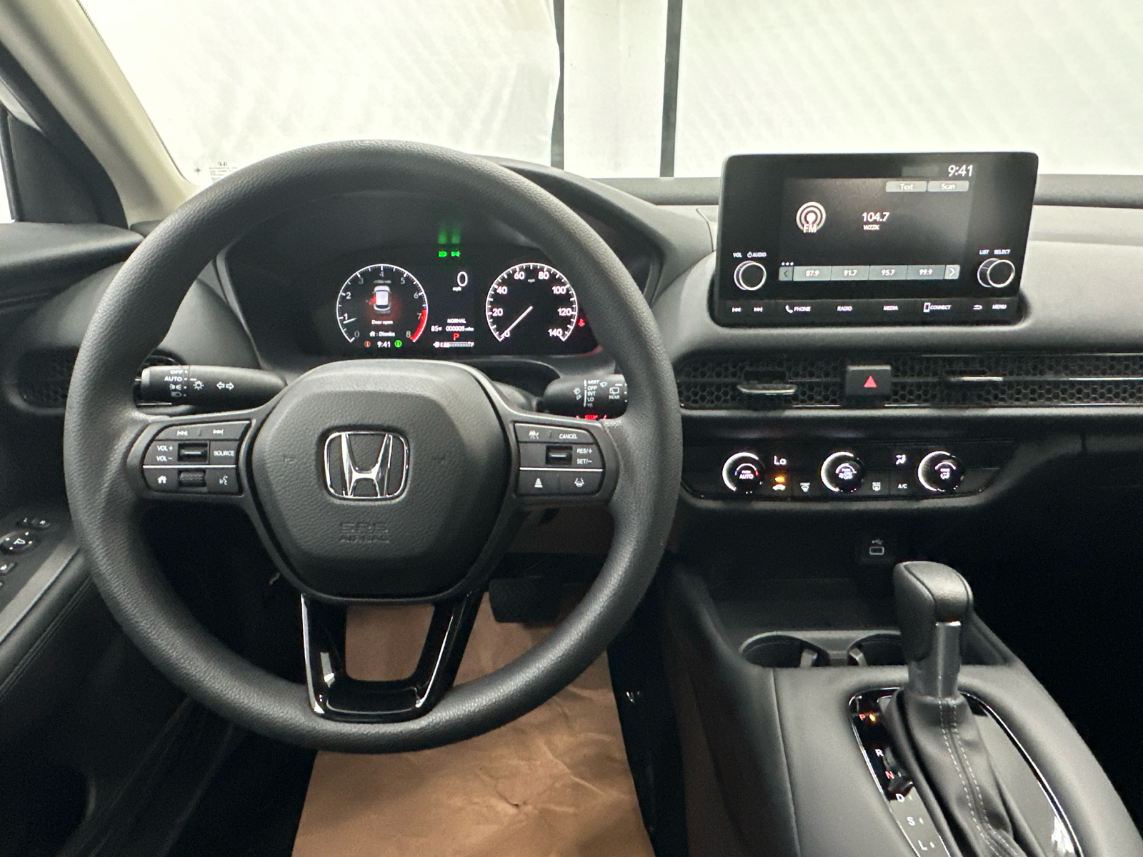 2025 Honda HR-V LX 23