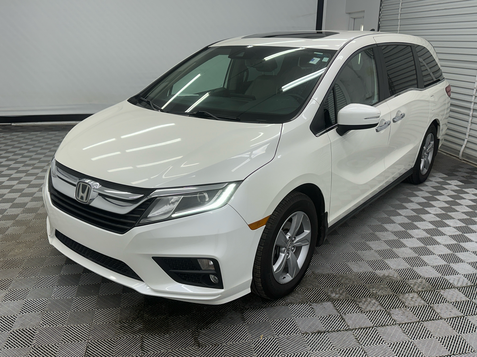 2019 Honda Odyssey EX-L 1