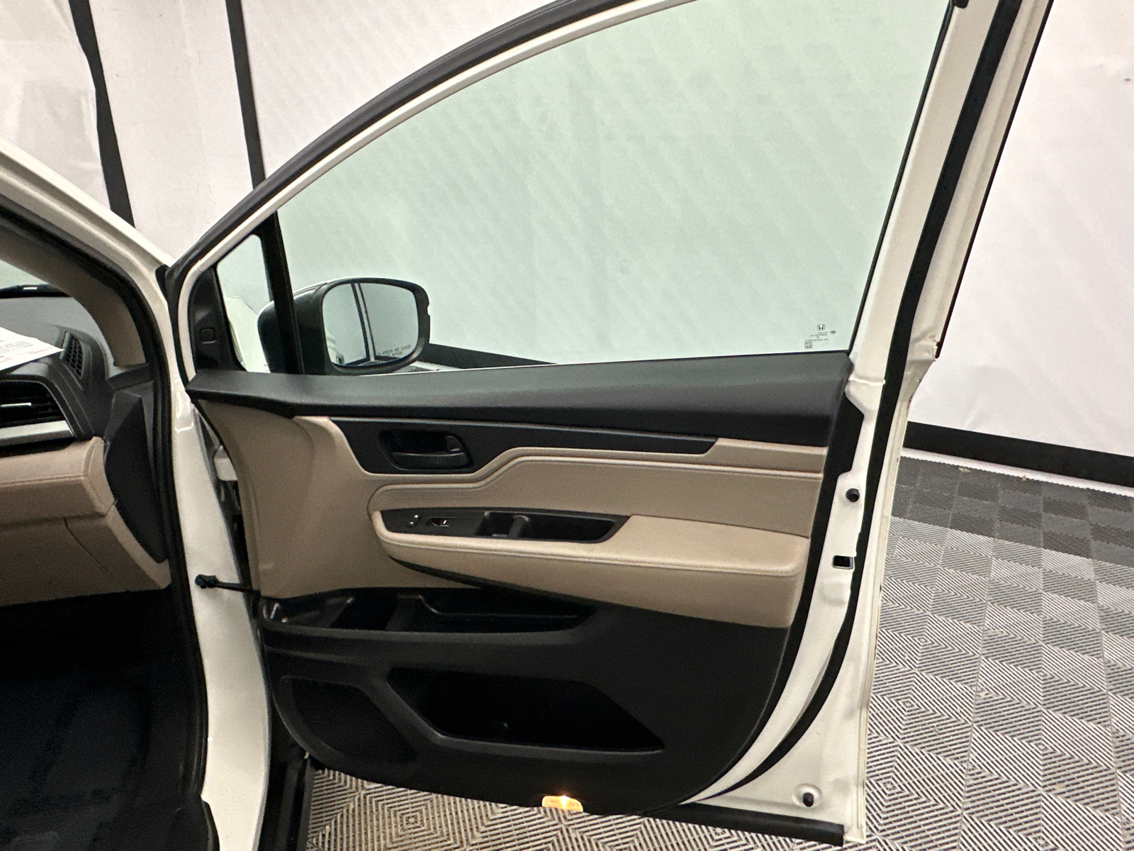 2019 Honda Odyssey EX-L 17