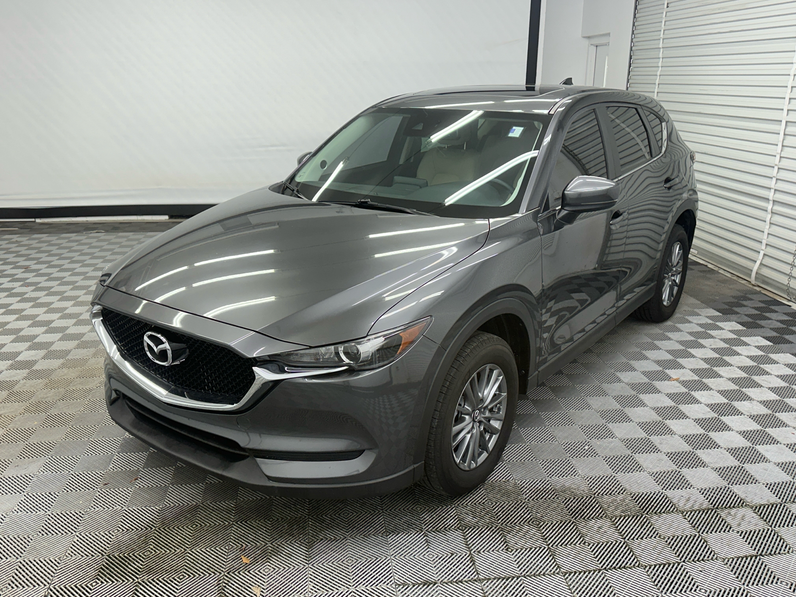 2017 Mazda CX-5 Touring 1