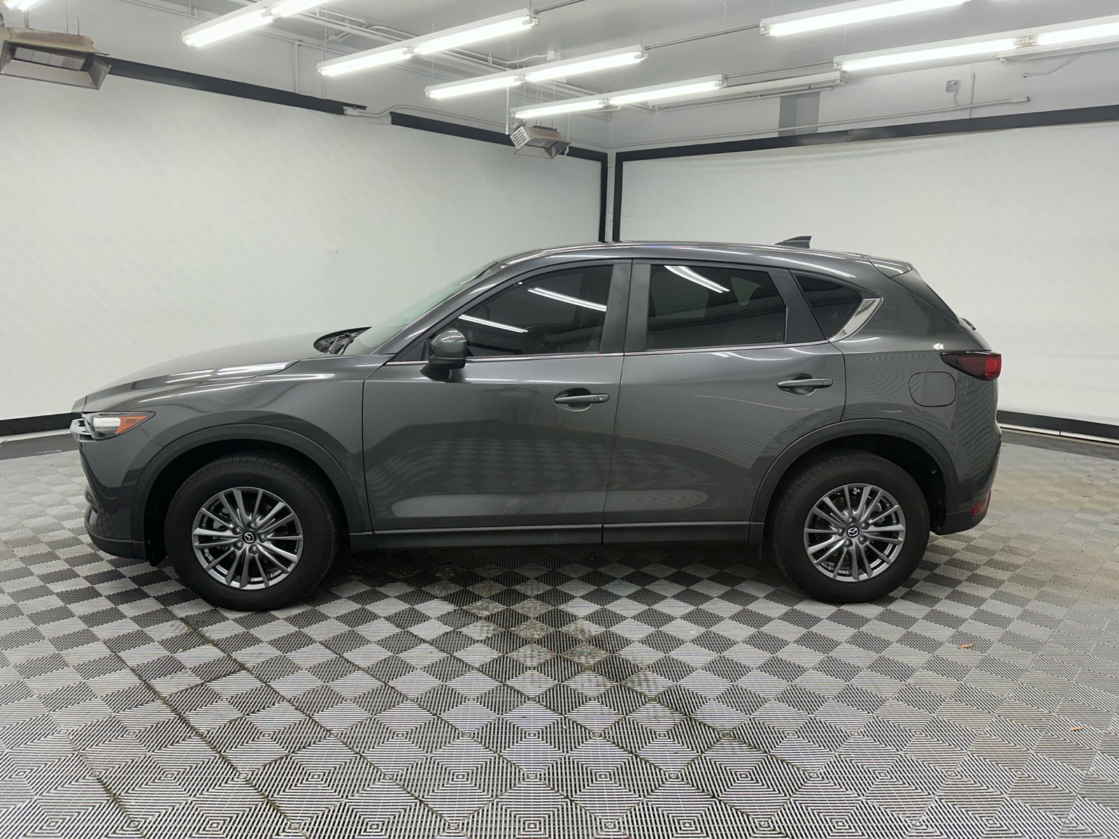 2017 Mazda CX-5 Touring 2