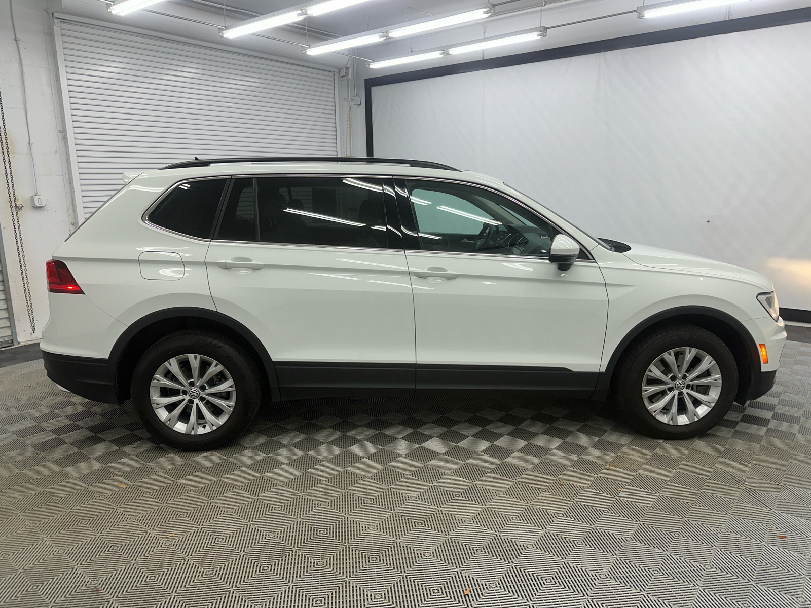 2019 Volkswagen Tiguan 2.0T SE 6