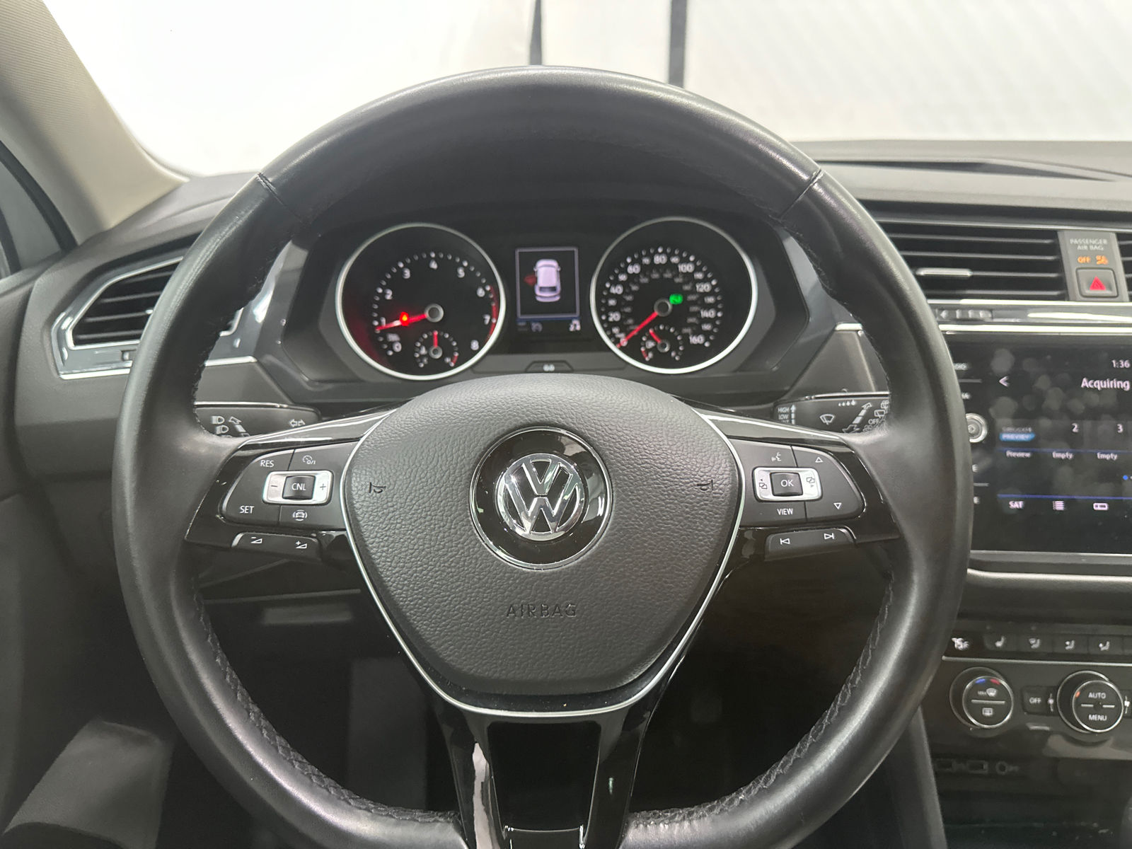 2019 Volkswagen Tiguan 2.0T SE 28