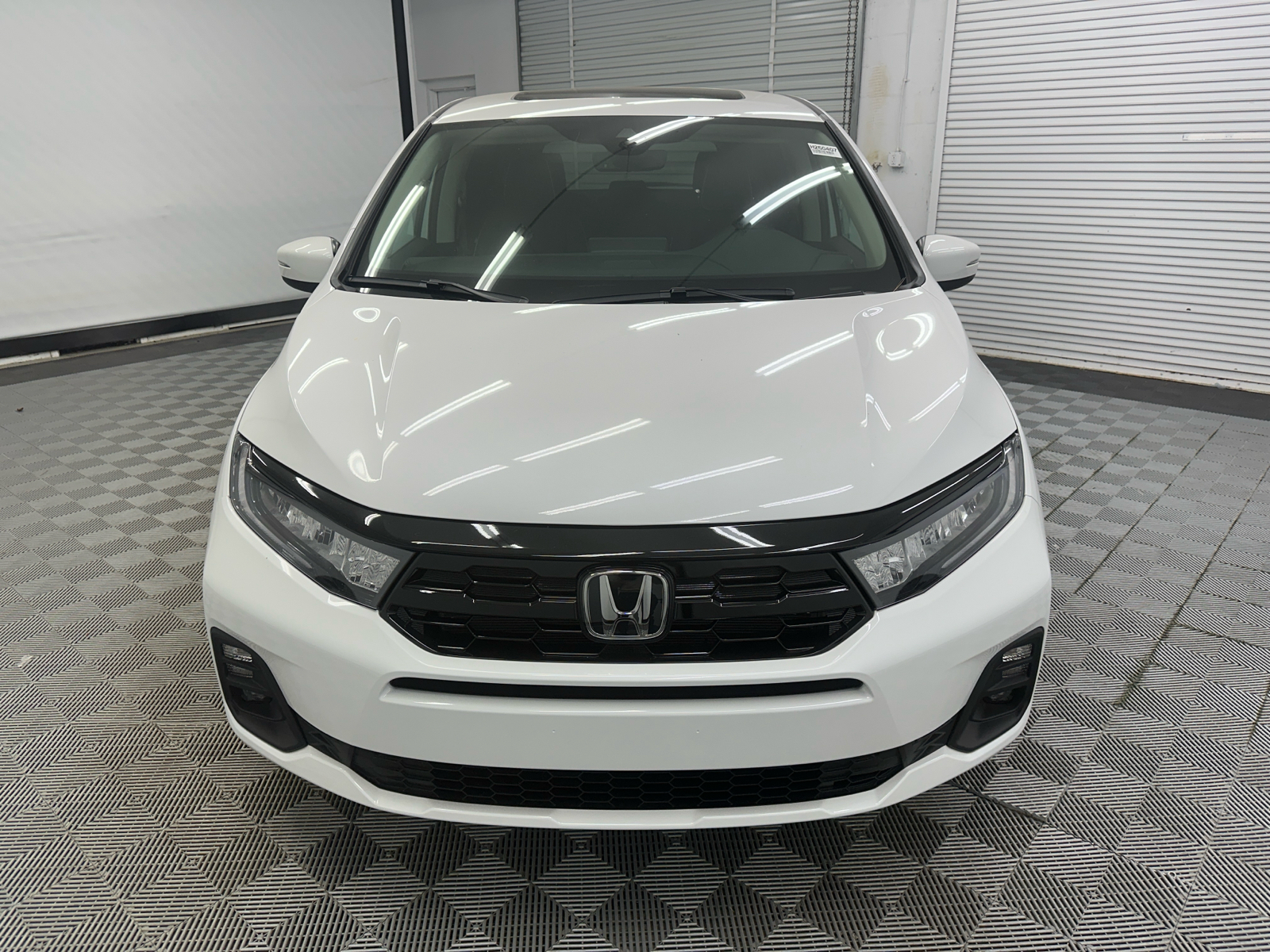 2025 Honda Odyssey Touring 8