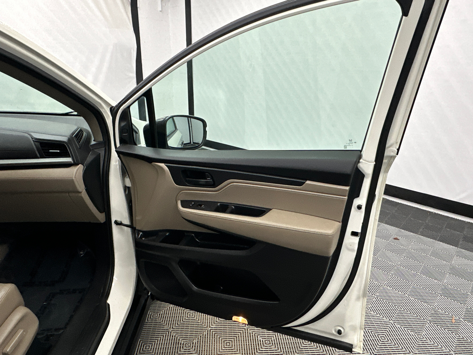 2019 Honda Odyssey EX-L 17