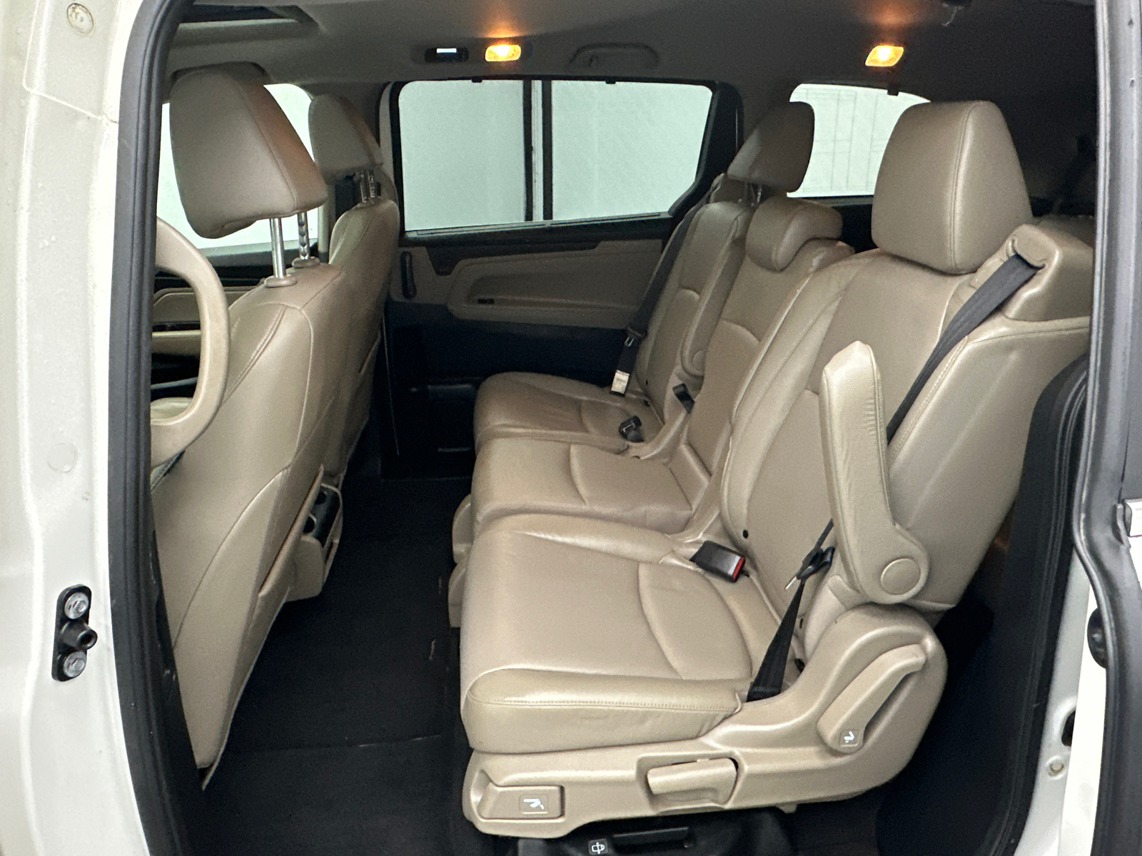 2019 Honda Odyssey EX-L 24