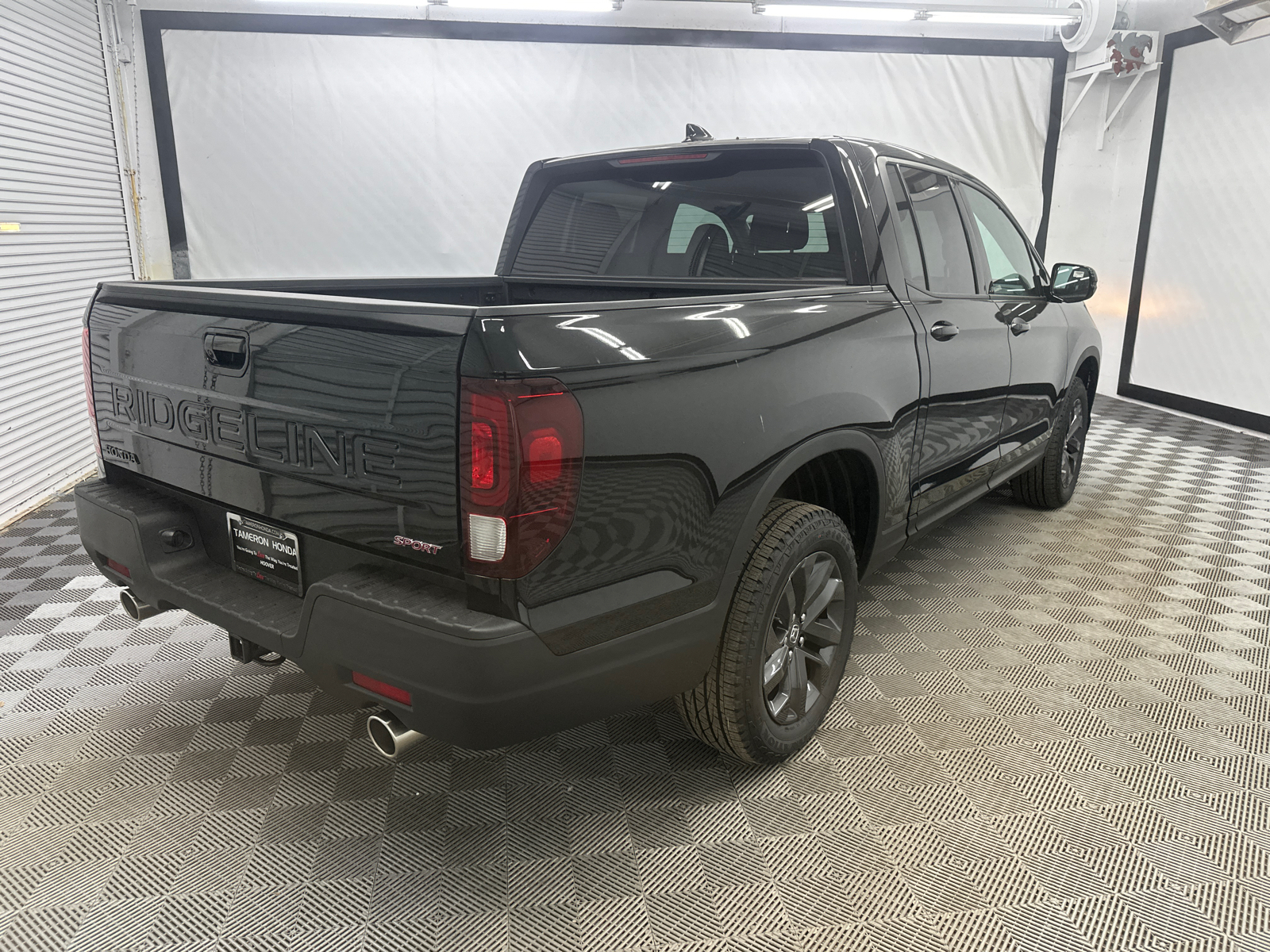 2025 Honda Ridgeline Sport 5