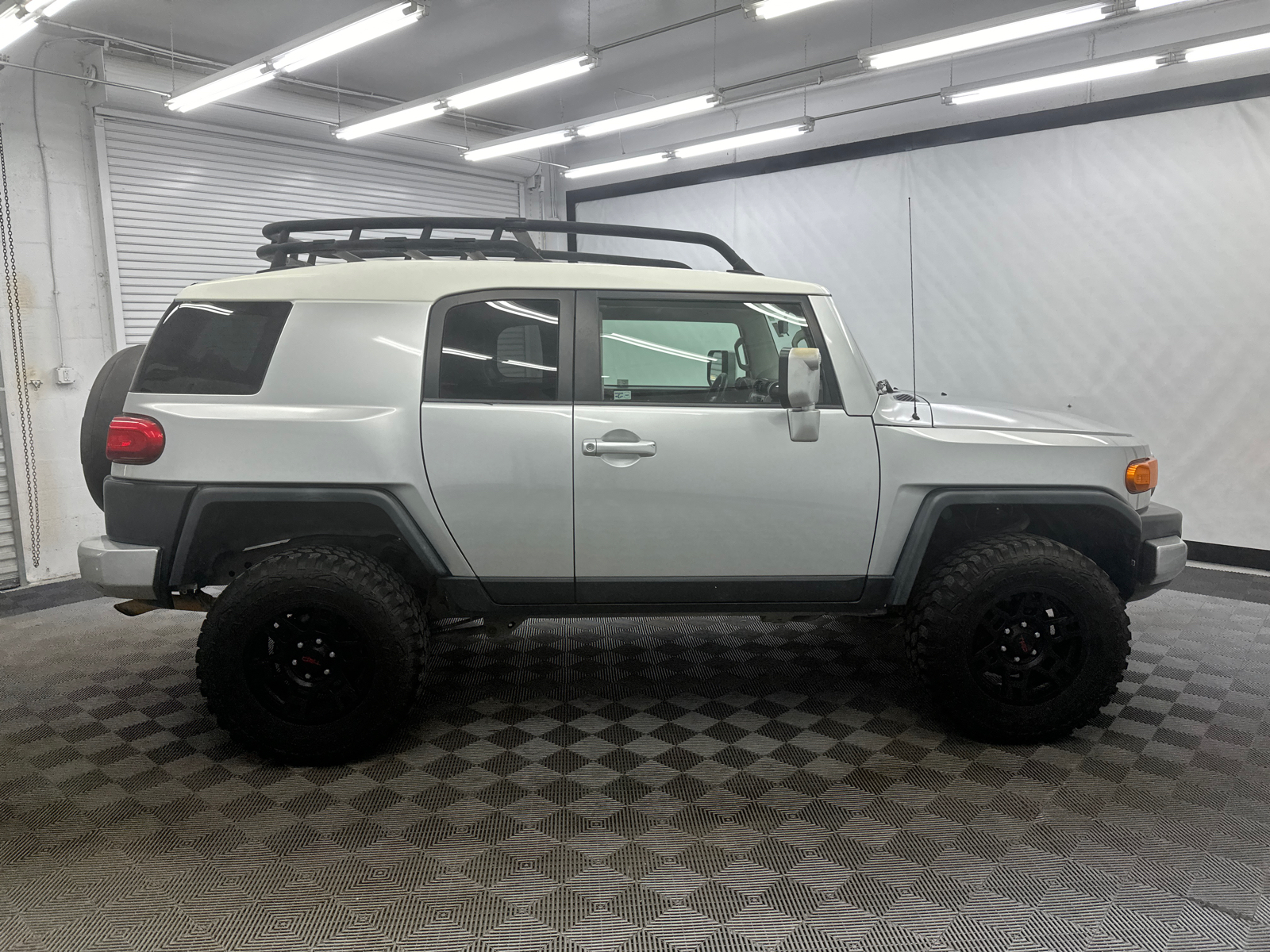 2008 Toyota FJ Cruiser Base 6