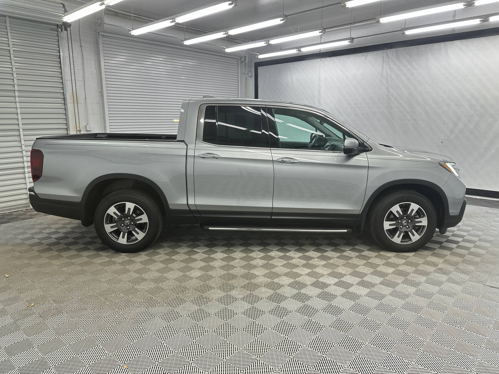 2017 Honda Ridgeline RTL-E 6