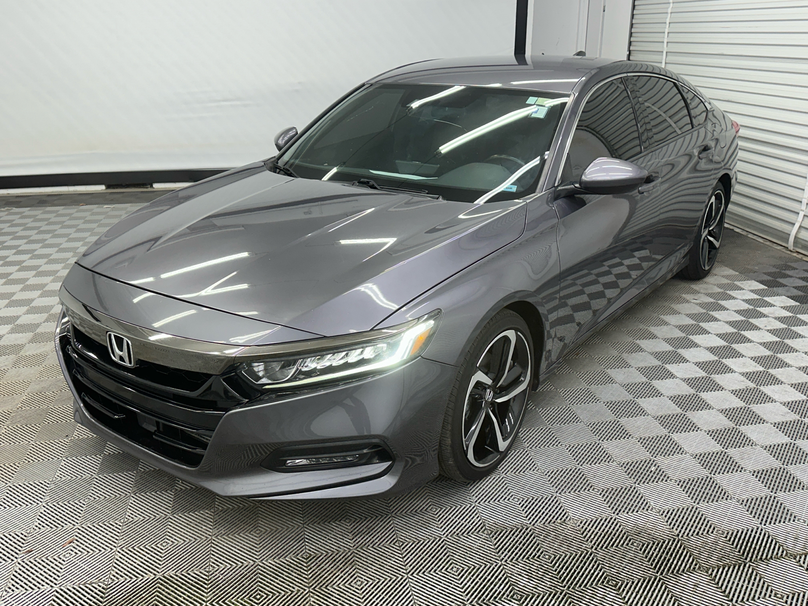 2019 Honda Accord Sport 1