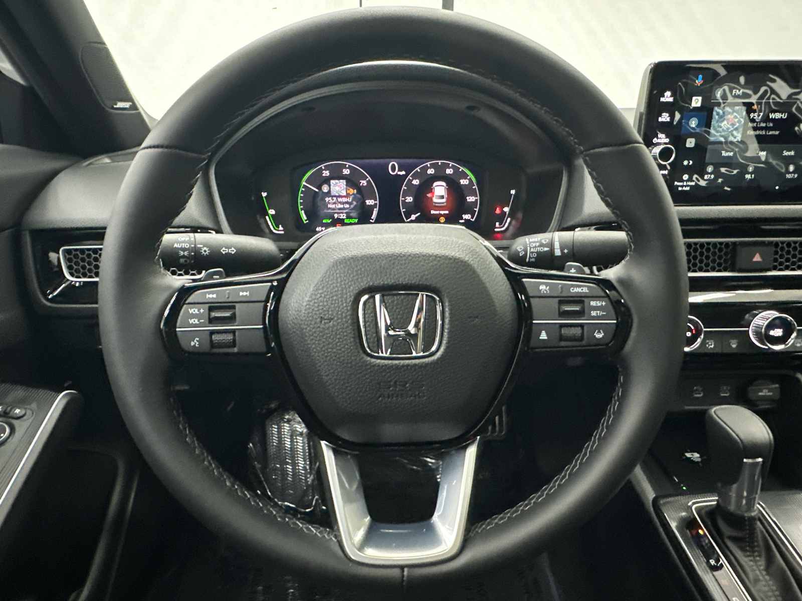 2025 Honda Civic Hybrid 27