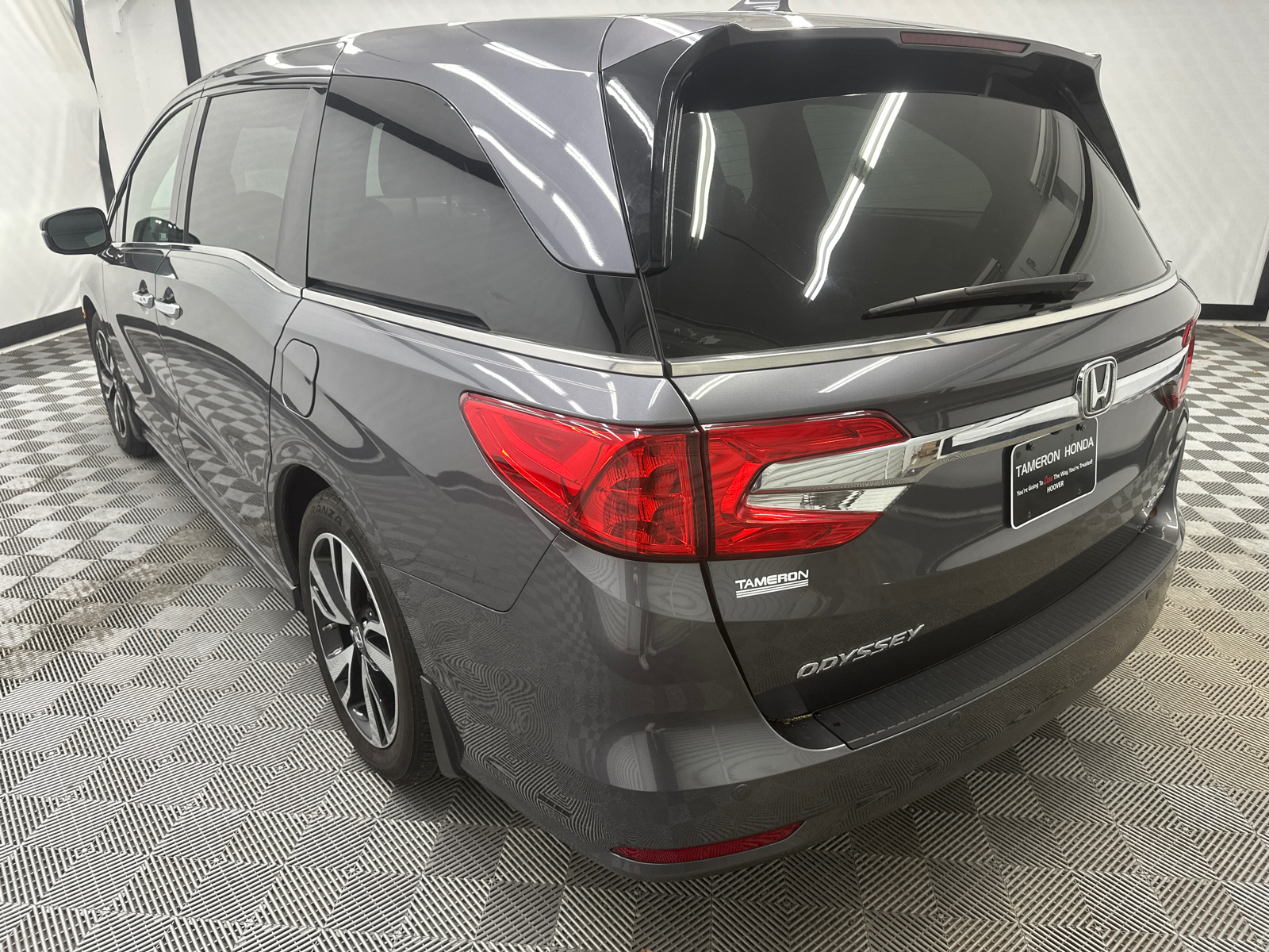 2019 Honda Odyssey Elite 3