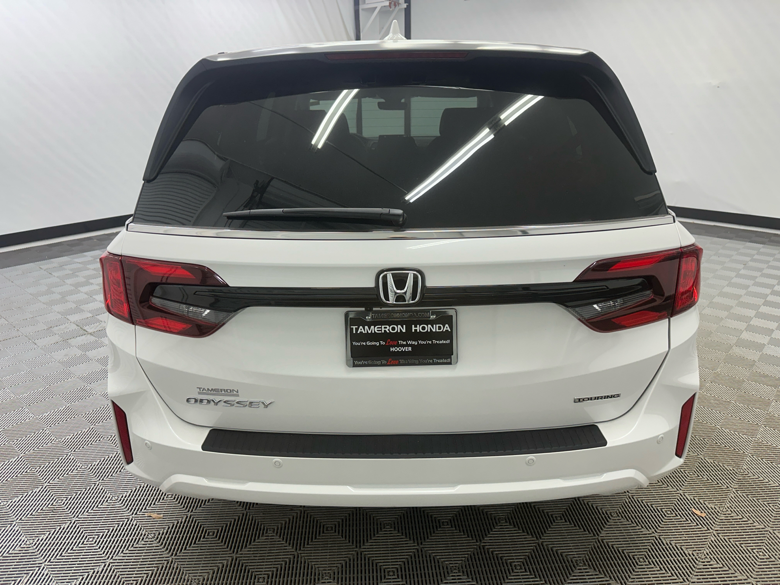 2025 Honda Odyssey Touring 4