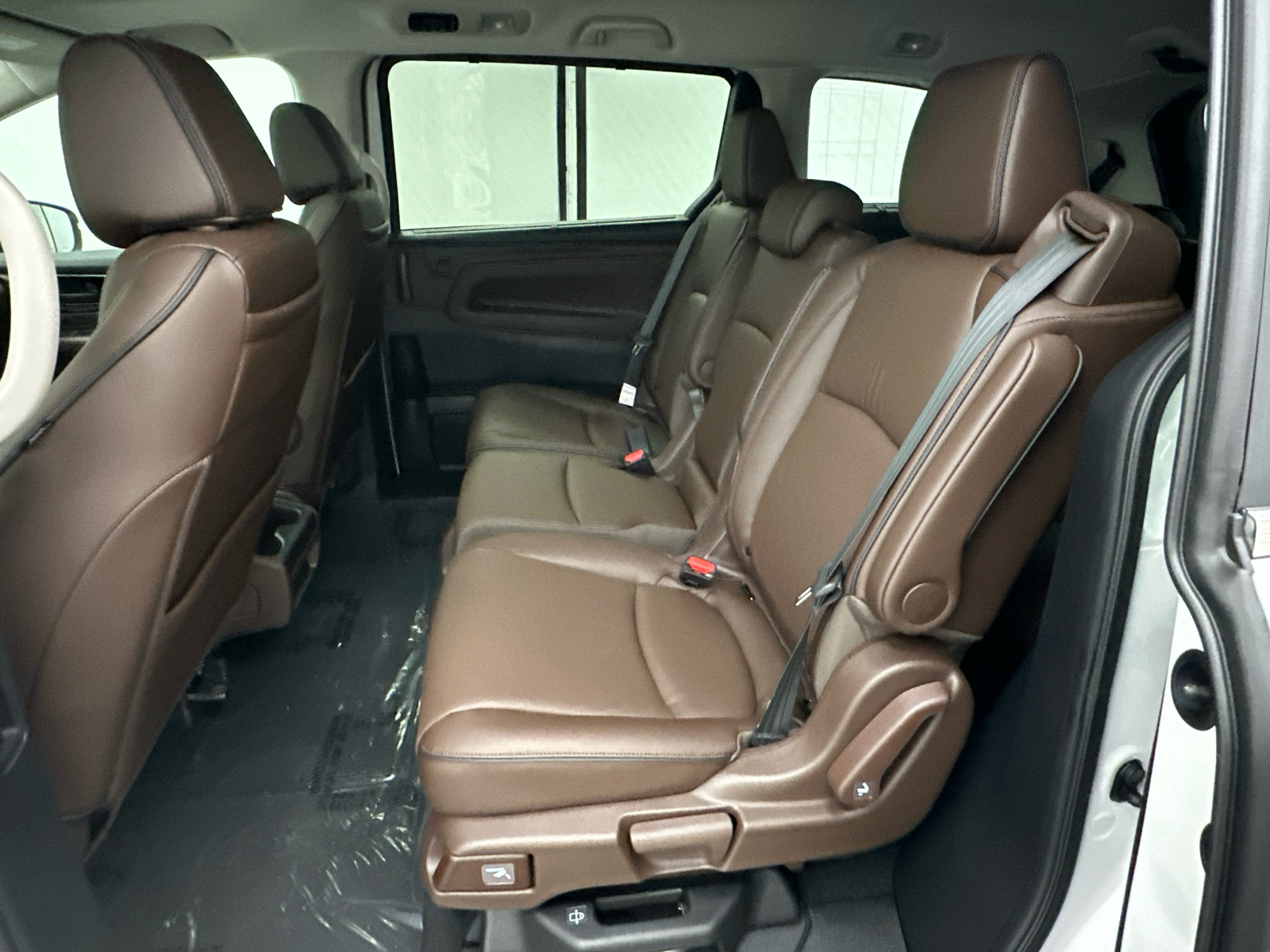 2025 Honda Odyssey Touring 24