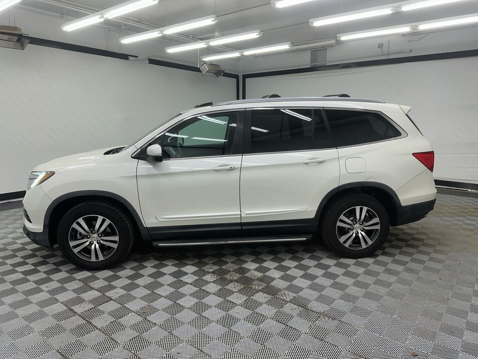 2017 Honda Pilot EX-L 2