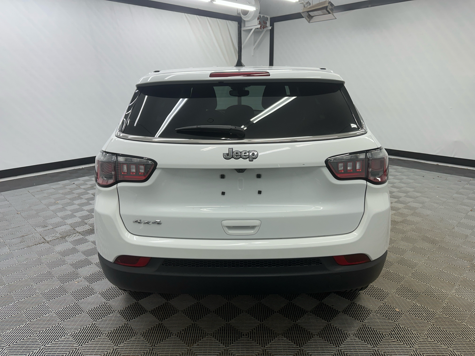 2023 Jeep Compass Sport 4