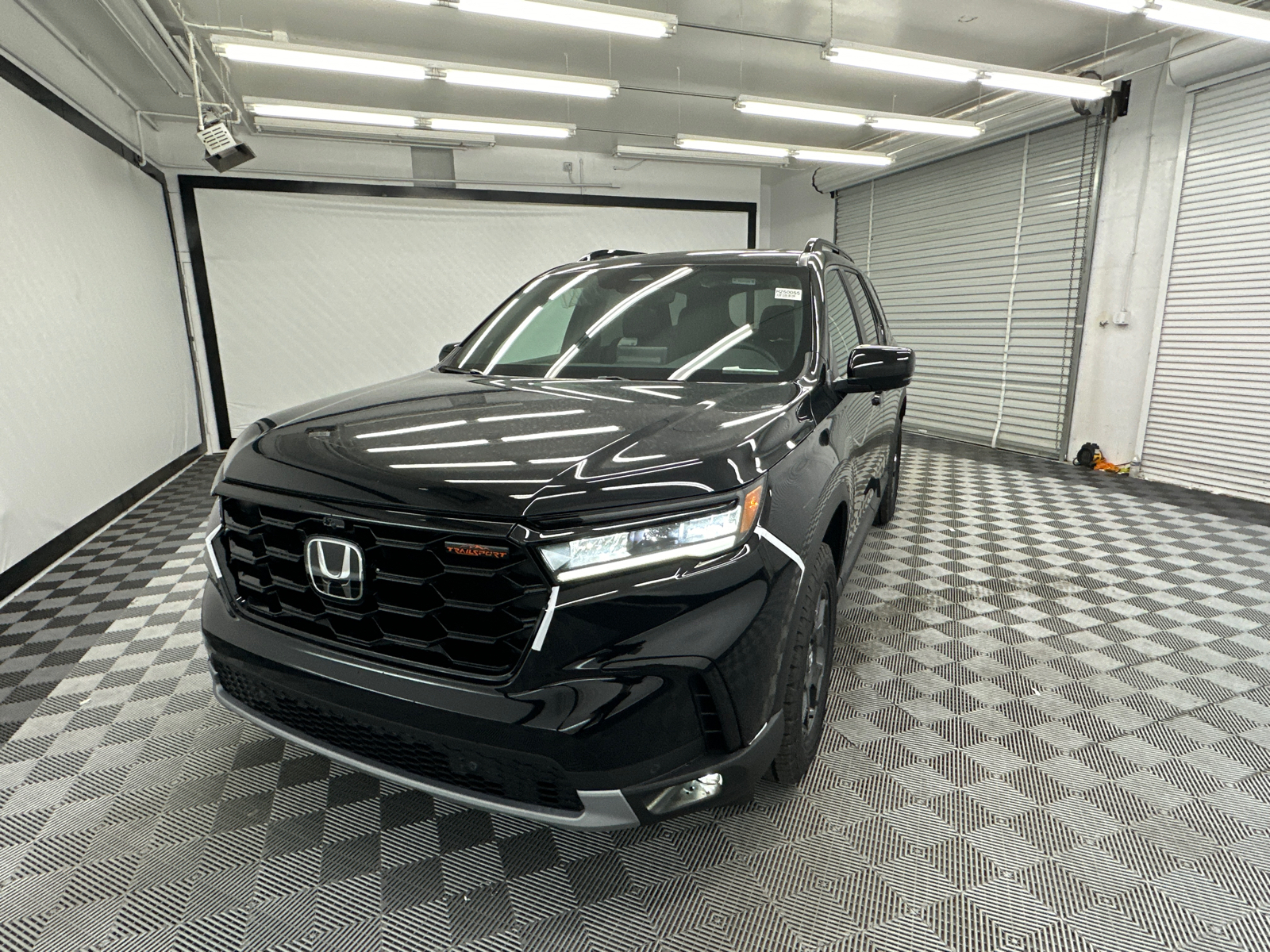 2025 Honda Pilot TrailSport 1