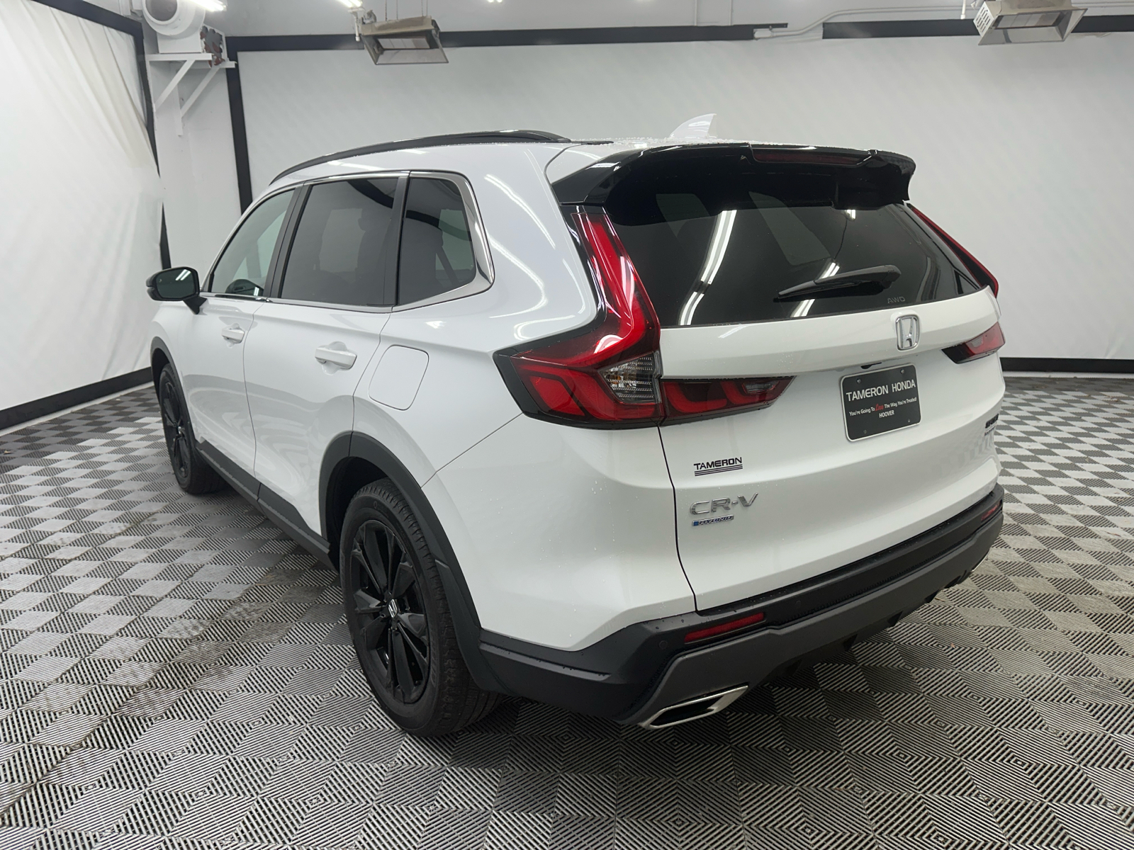 2023 Honda CR-V Hybrid Sport Touring 3