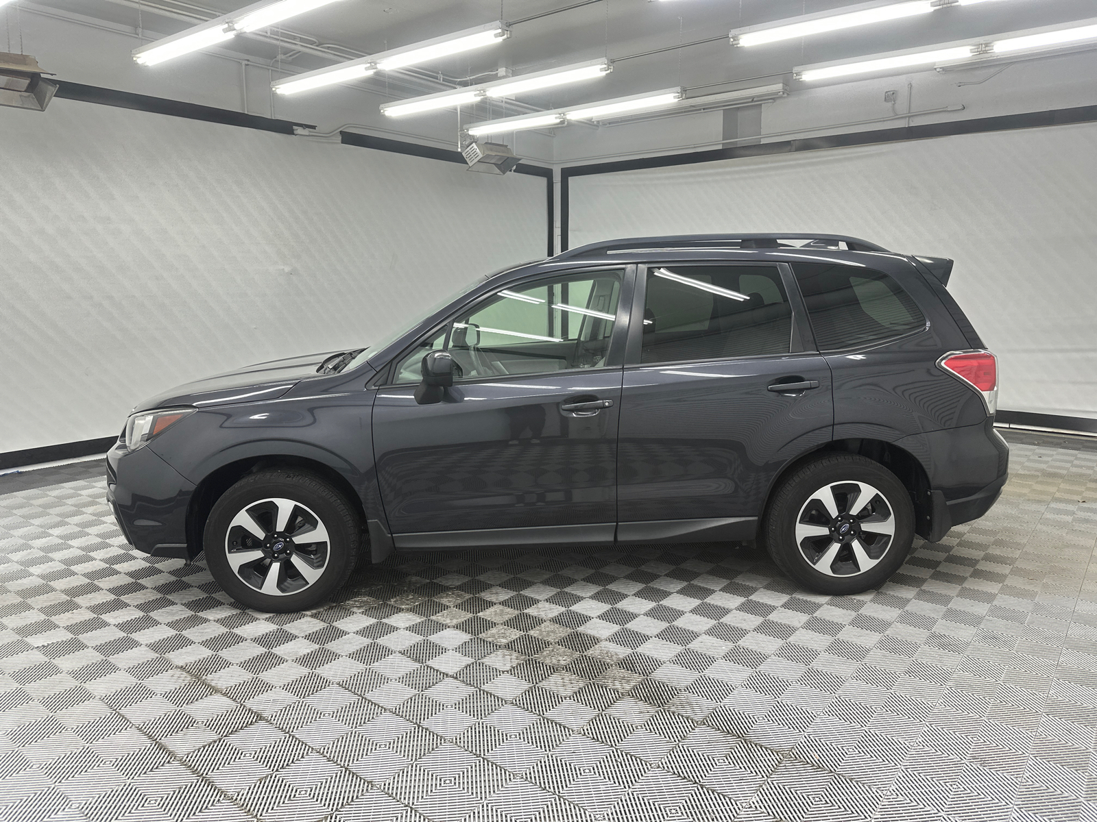 2017 Subaru Forester 2.5i Premium 2