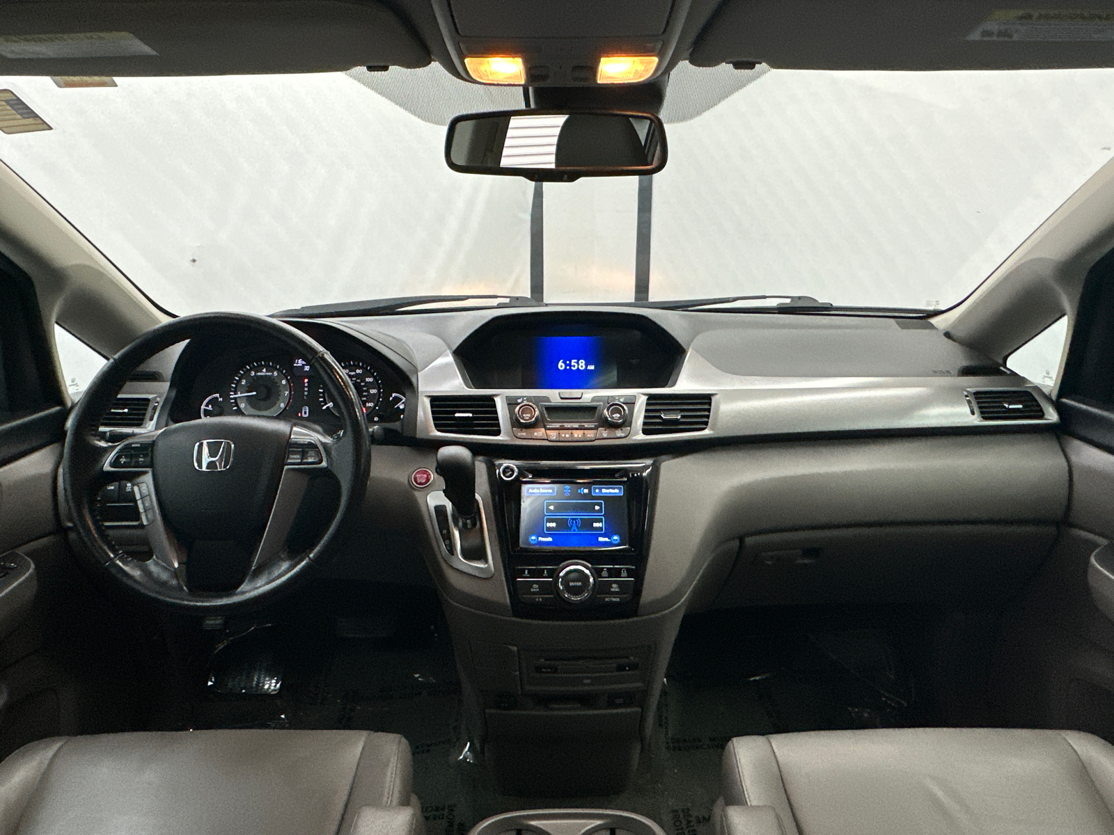 2015 Honda Odyssey EX-L 26