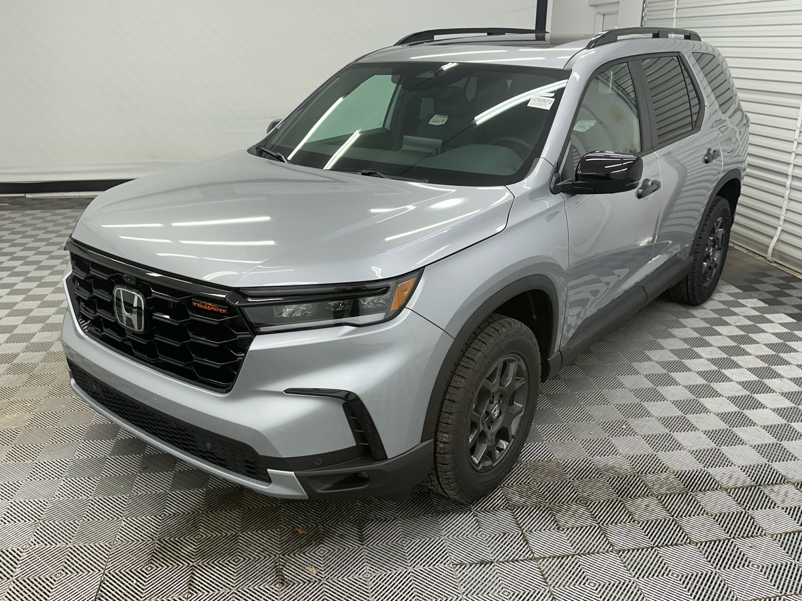 2025 Honda Pilot TrailSport 1