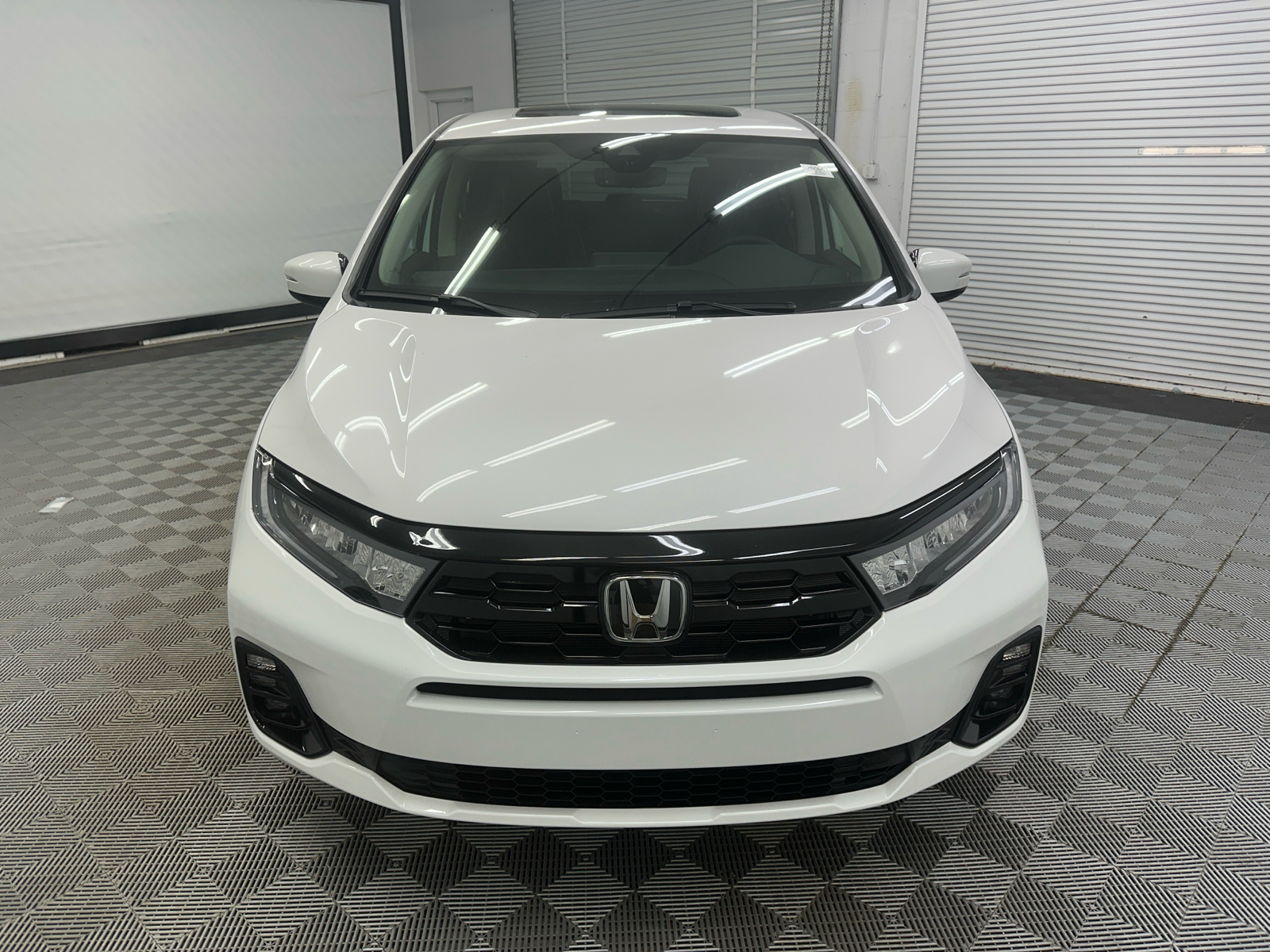 2025 Honda Odyssey Elite 8