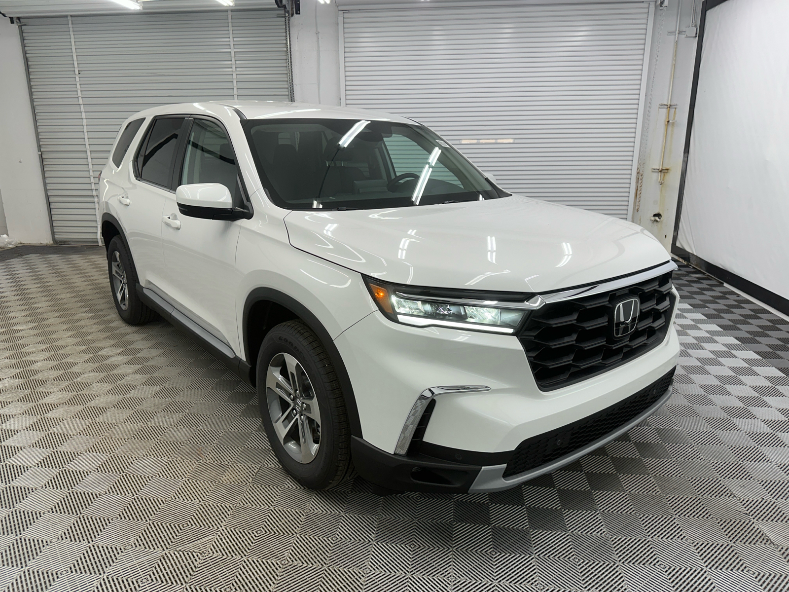 2025 Honda Pilot EX-L 7