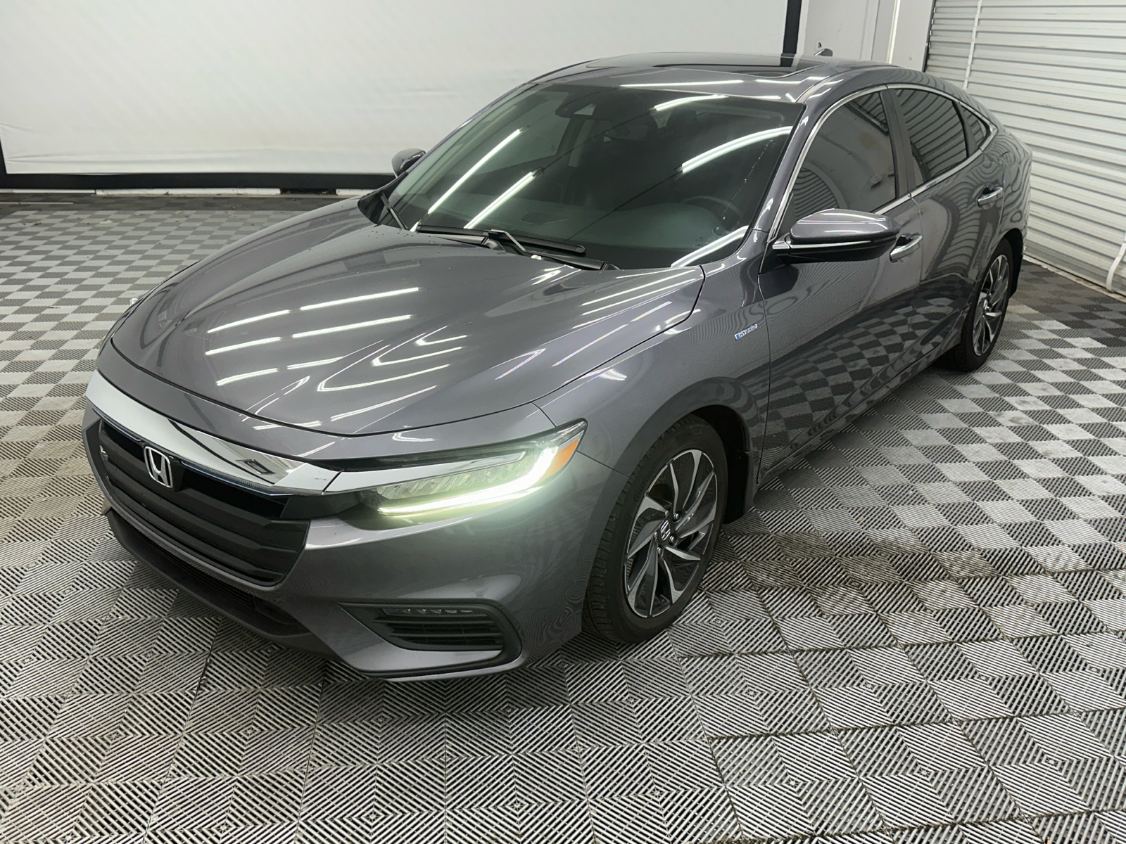 2022 Honda Insight Touring 1