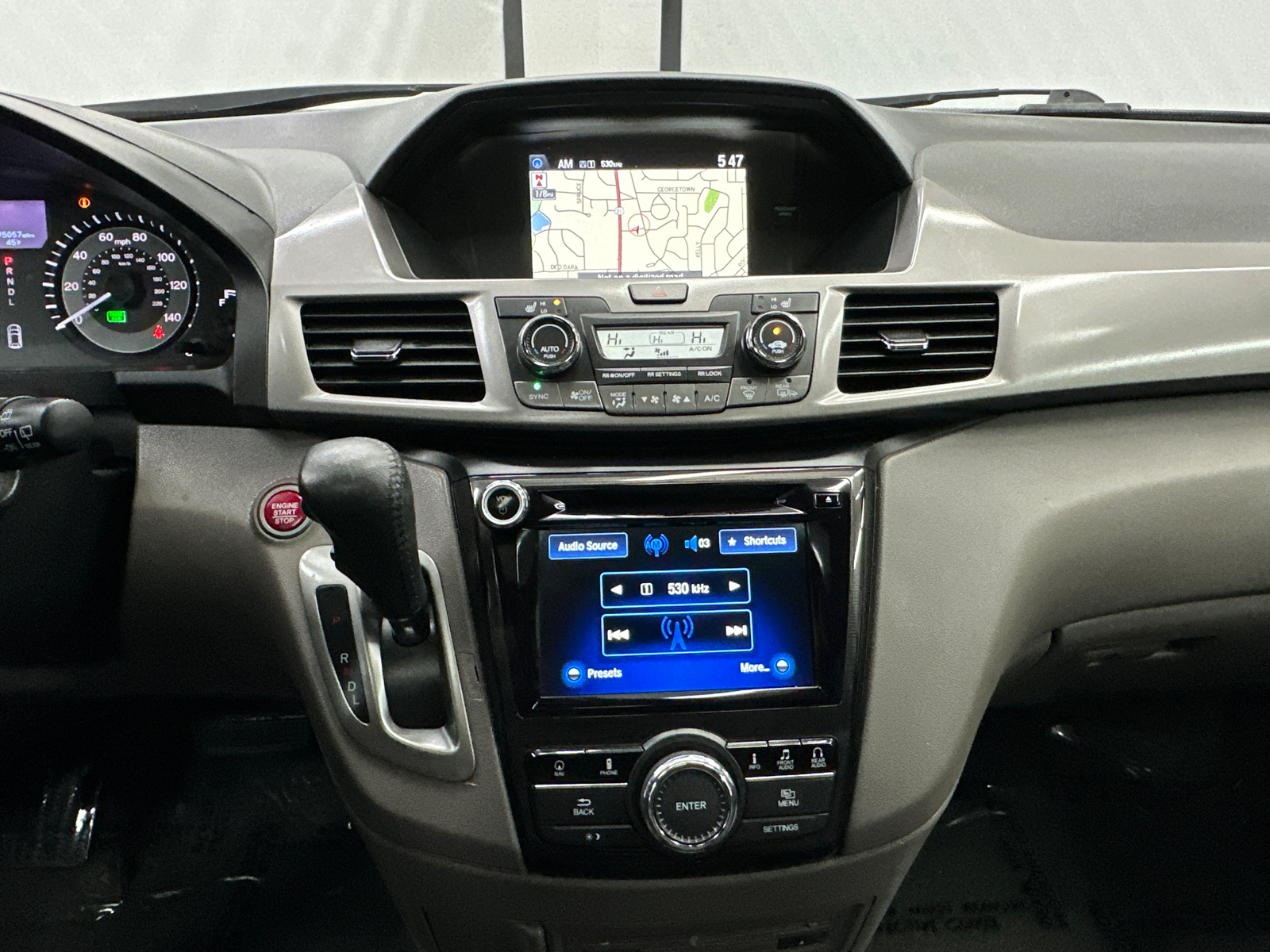 2016 Honda Odyssey Touring 33