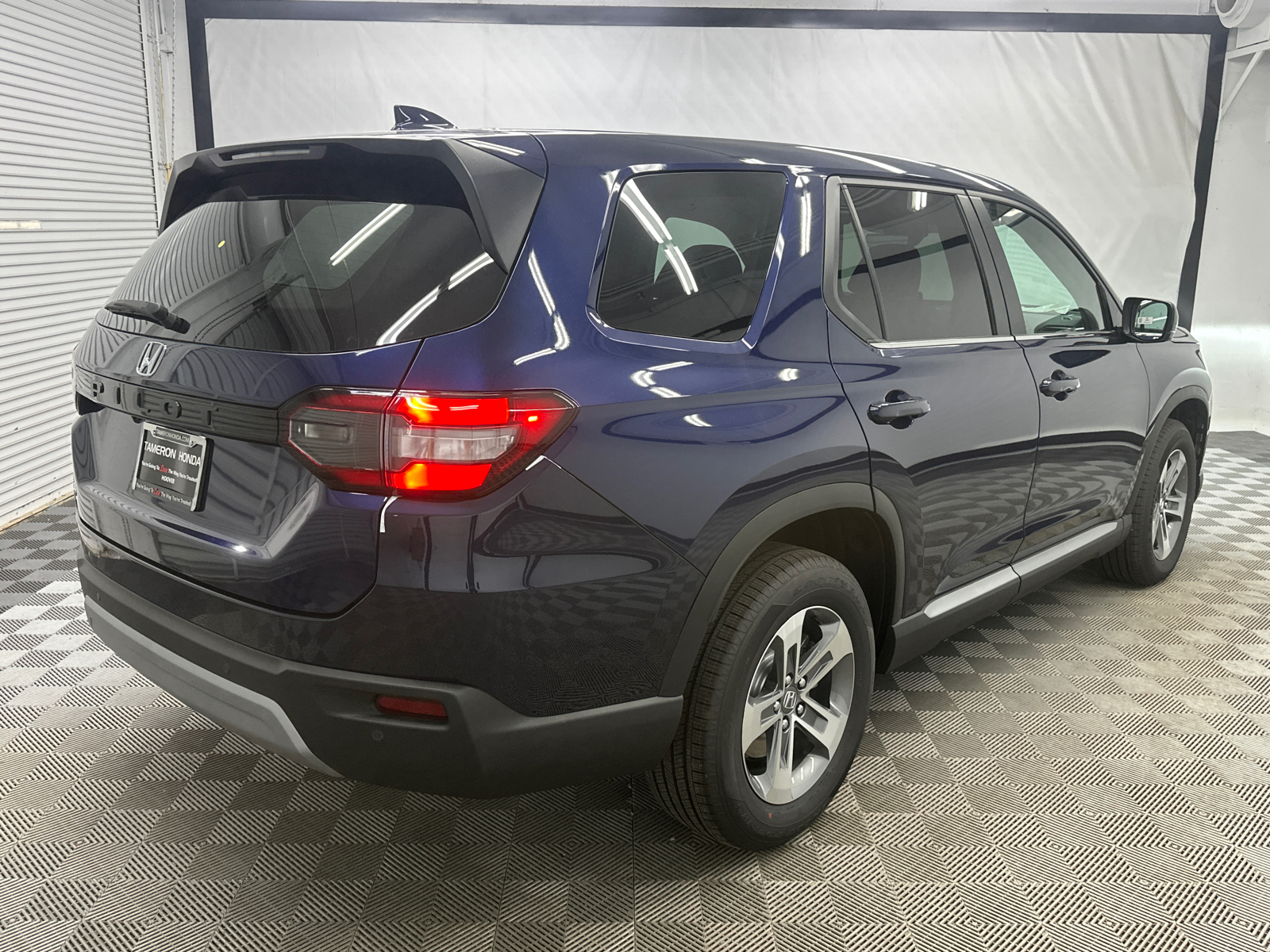 2025 Honda Pilot EX-L 5